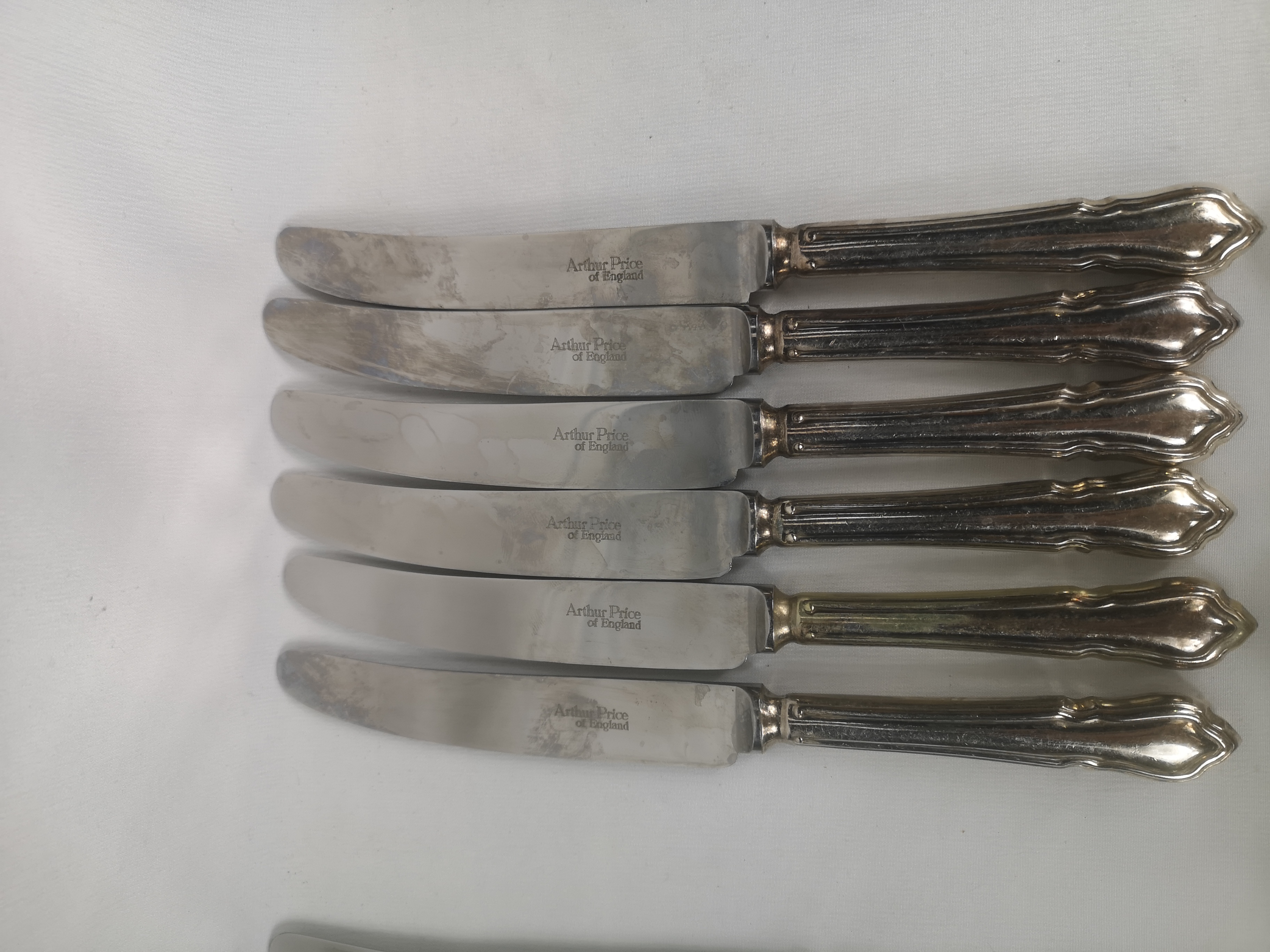 A canteen of silver plate cutlery - Image 5 of 11