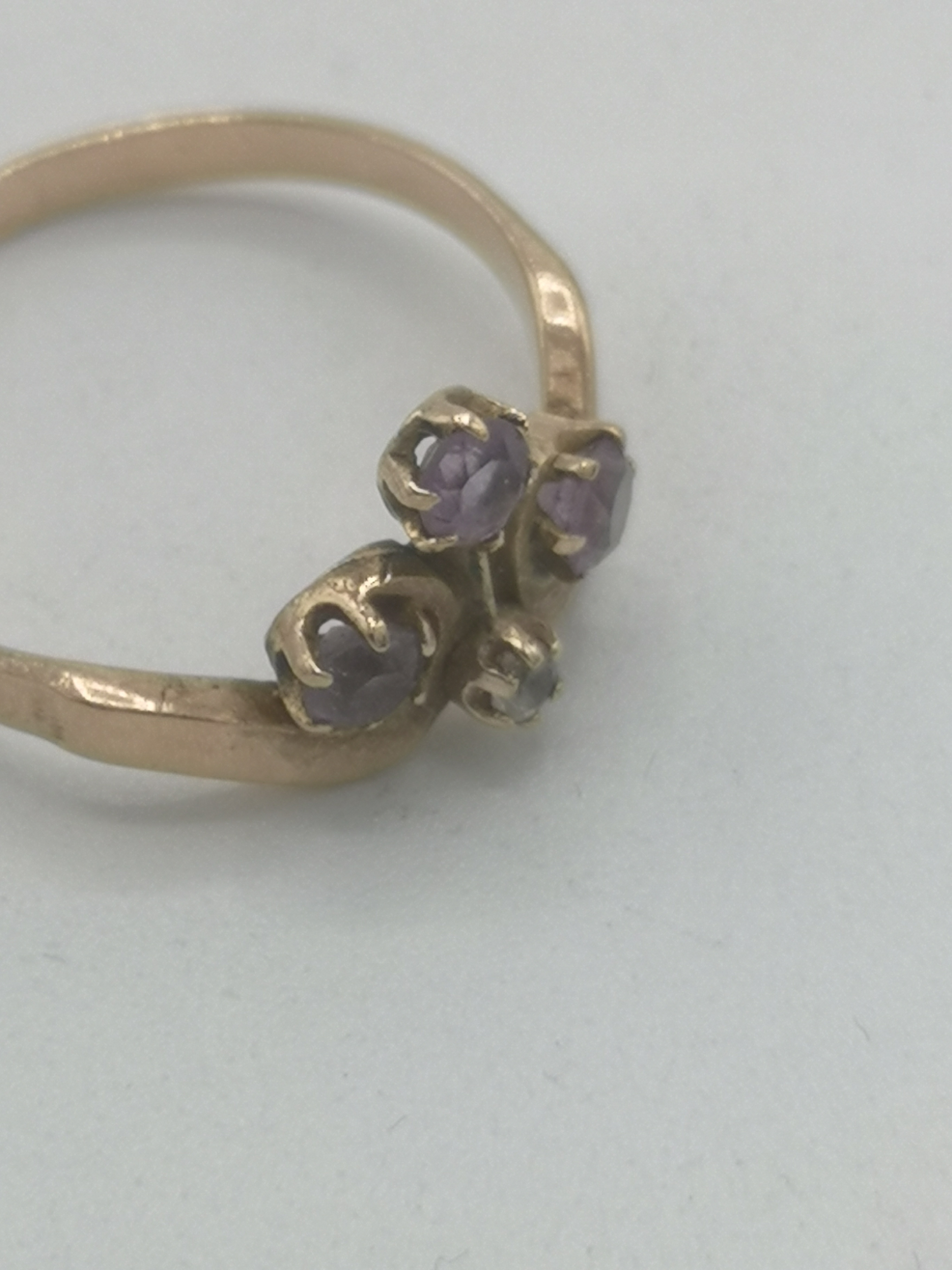 Eight 9ct gold rings - Image 16 of 22