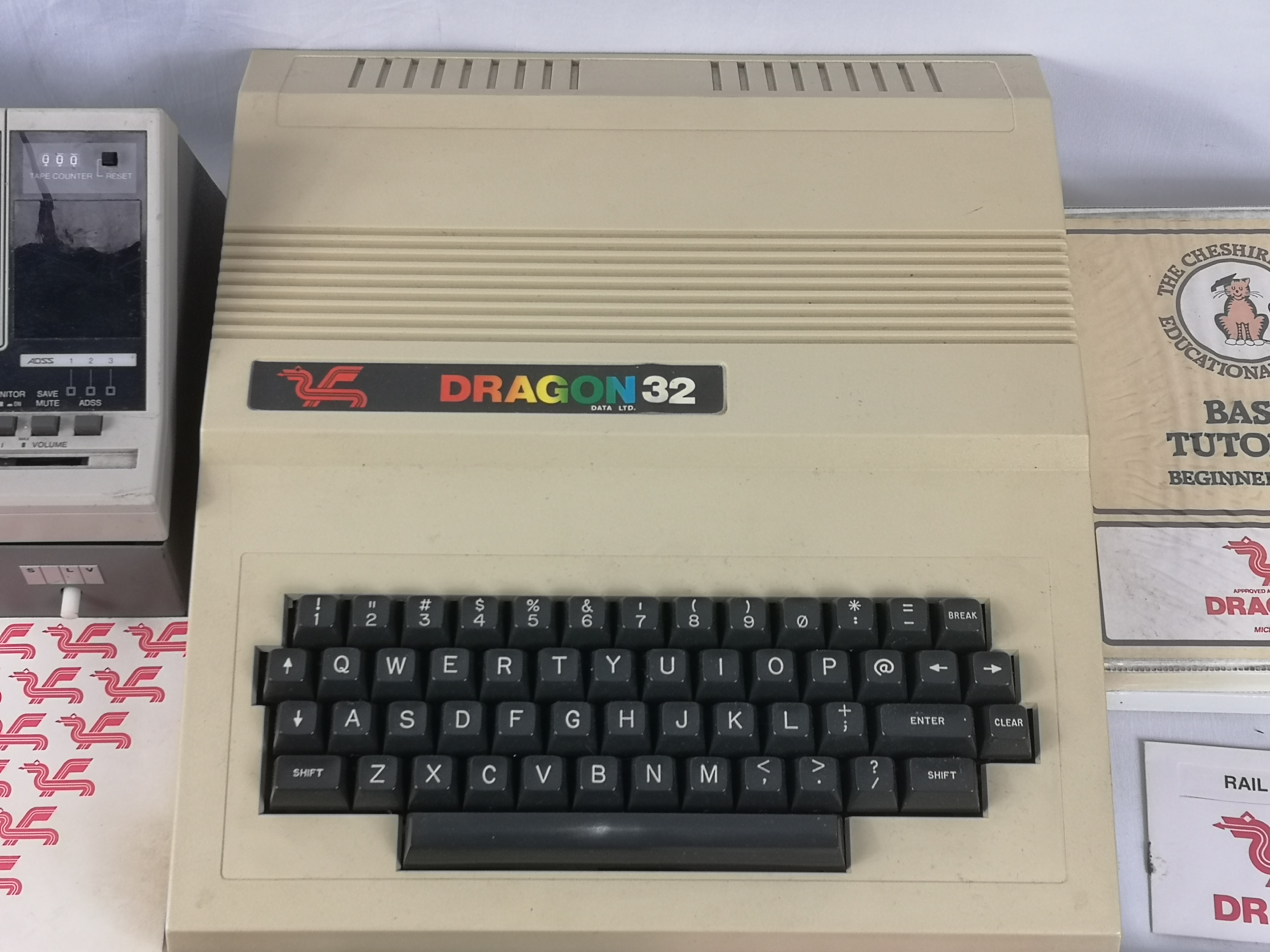 Dragon 32 computer with games - Image 5 of 6