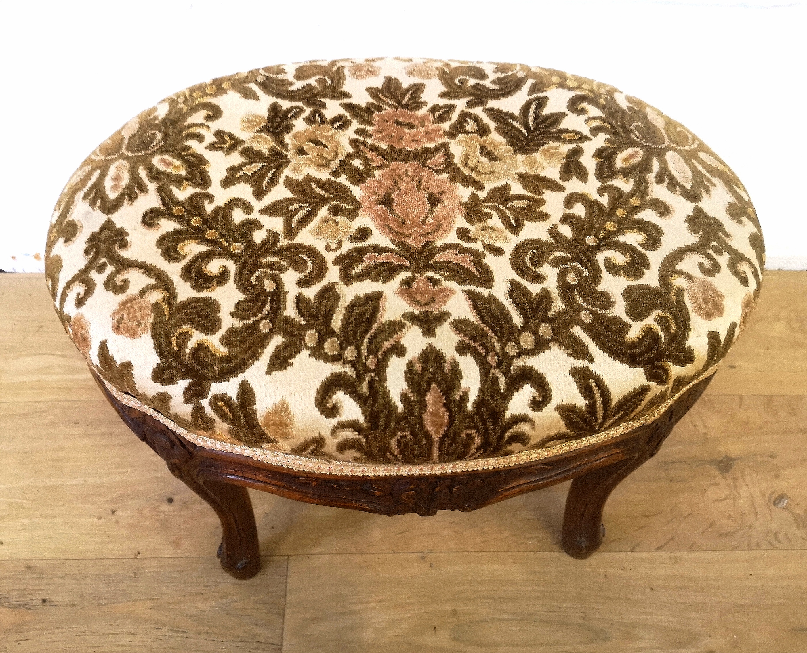 Victorian mahogany footstool - Image 4 of 4