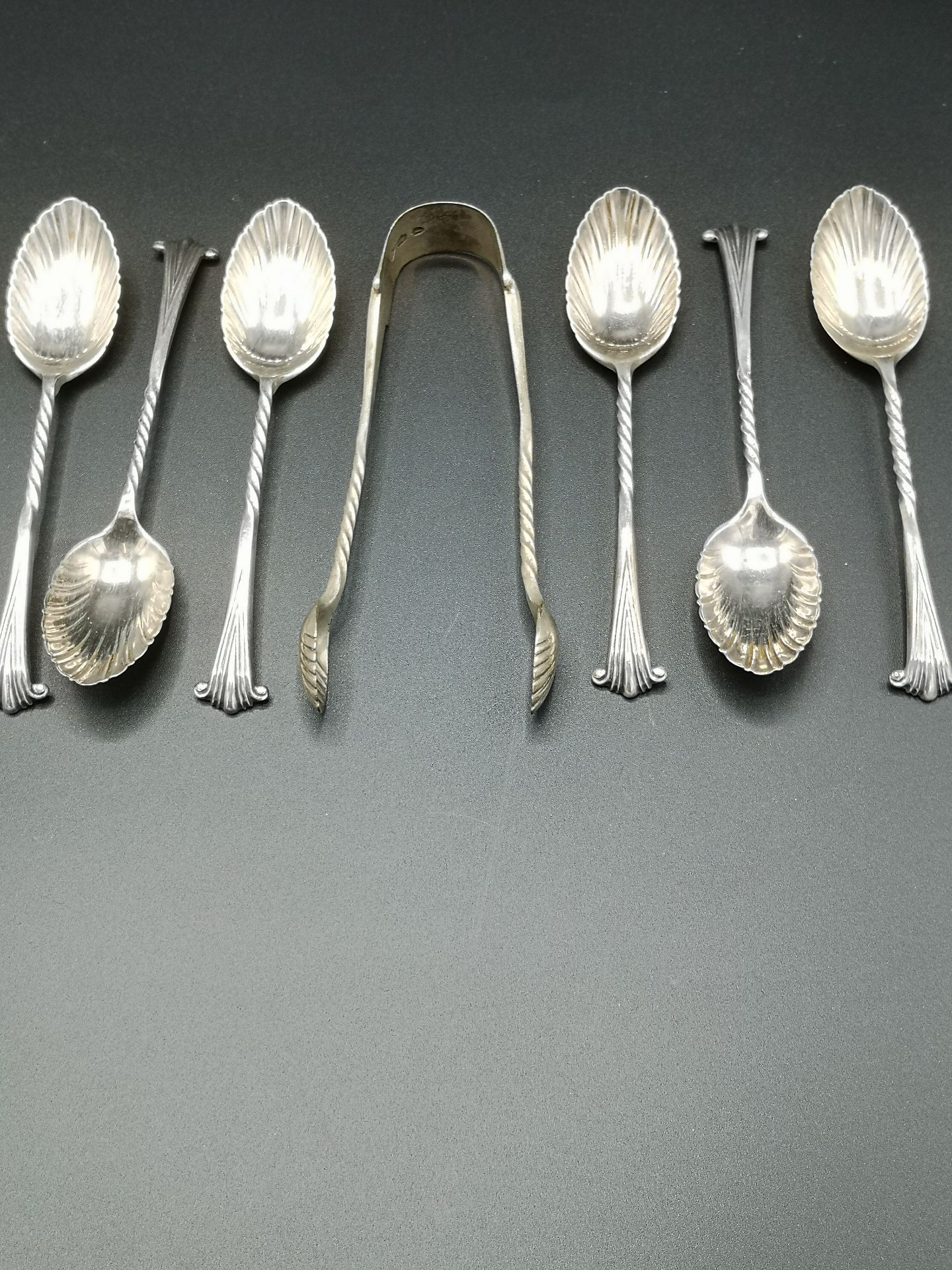 Two sets of silver tea spoons - Image 3 of 7