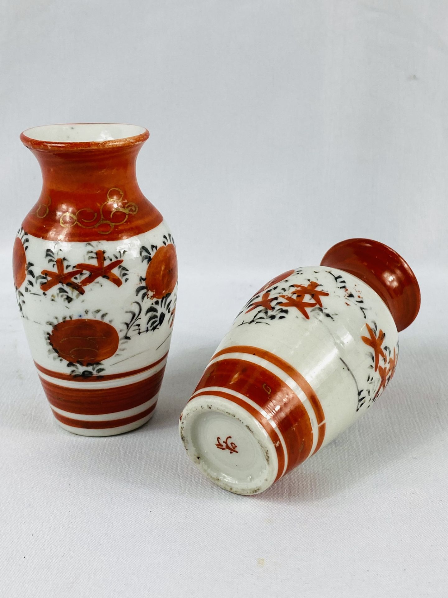 Two Japanese satsuma vases - Image 3 of 3