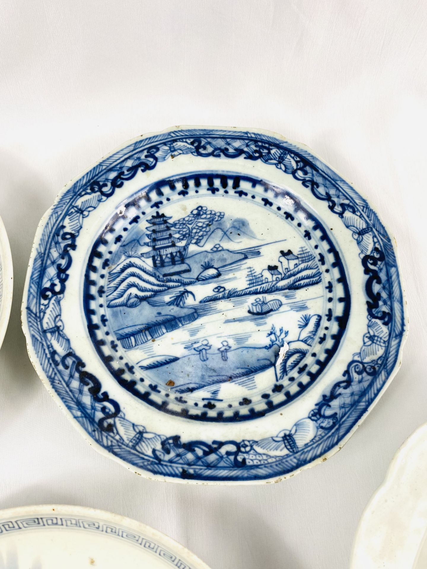 Four Oriental blue and white bowls - Image 4 of 7