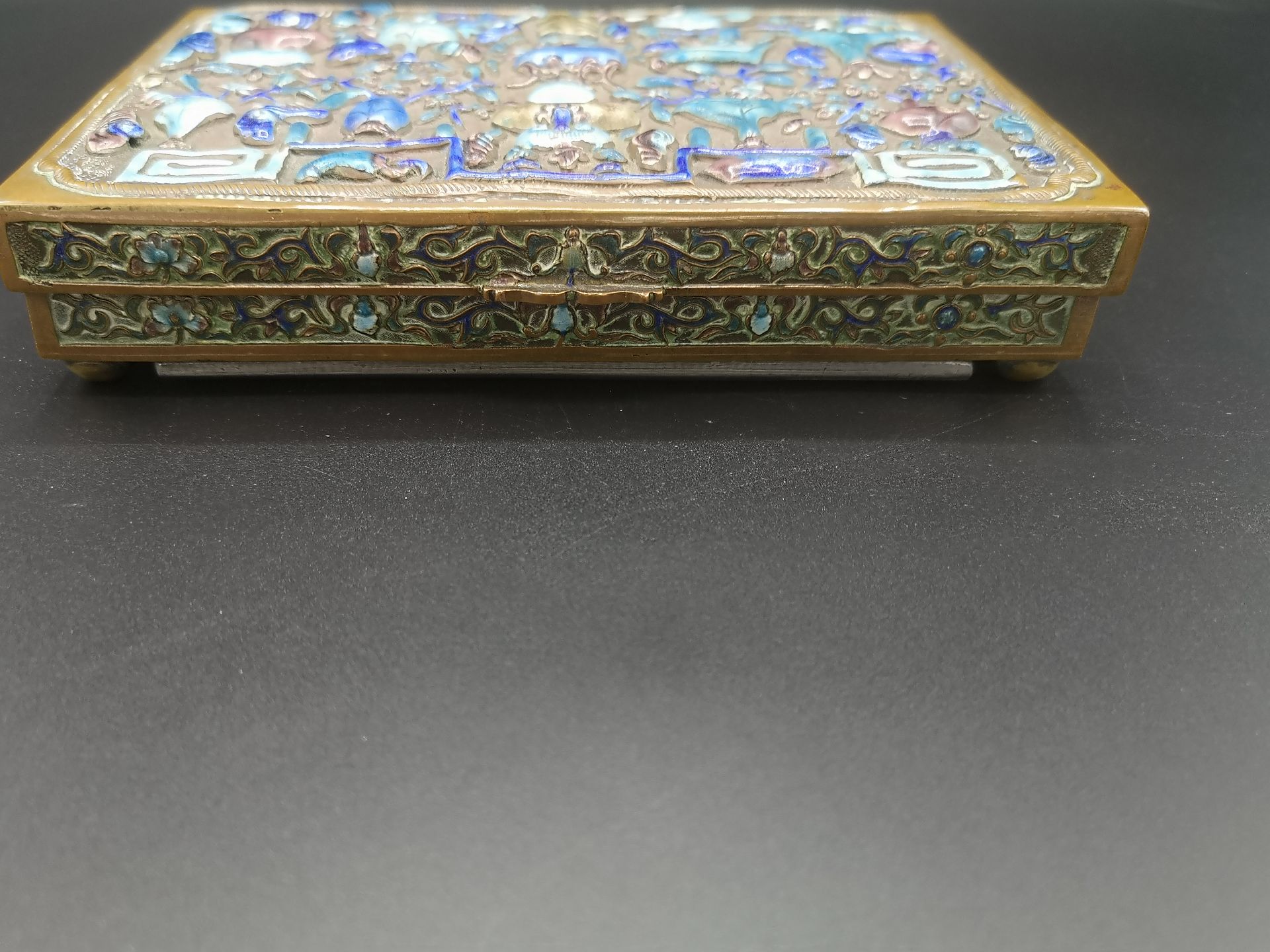 Brass and enamel box - Image 5 of 7