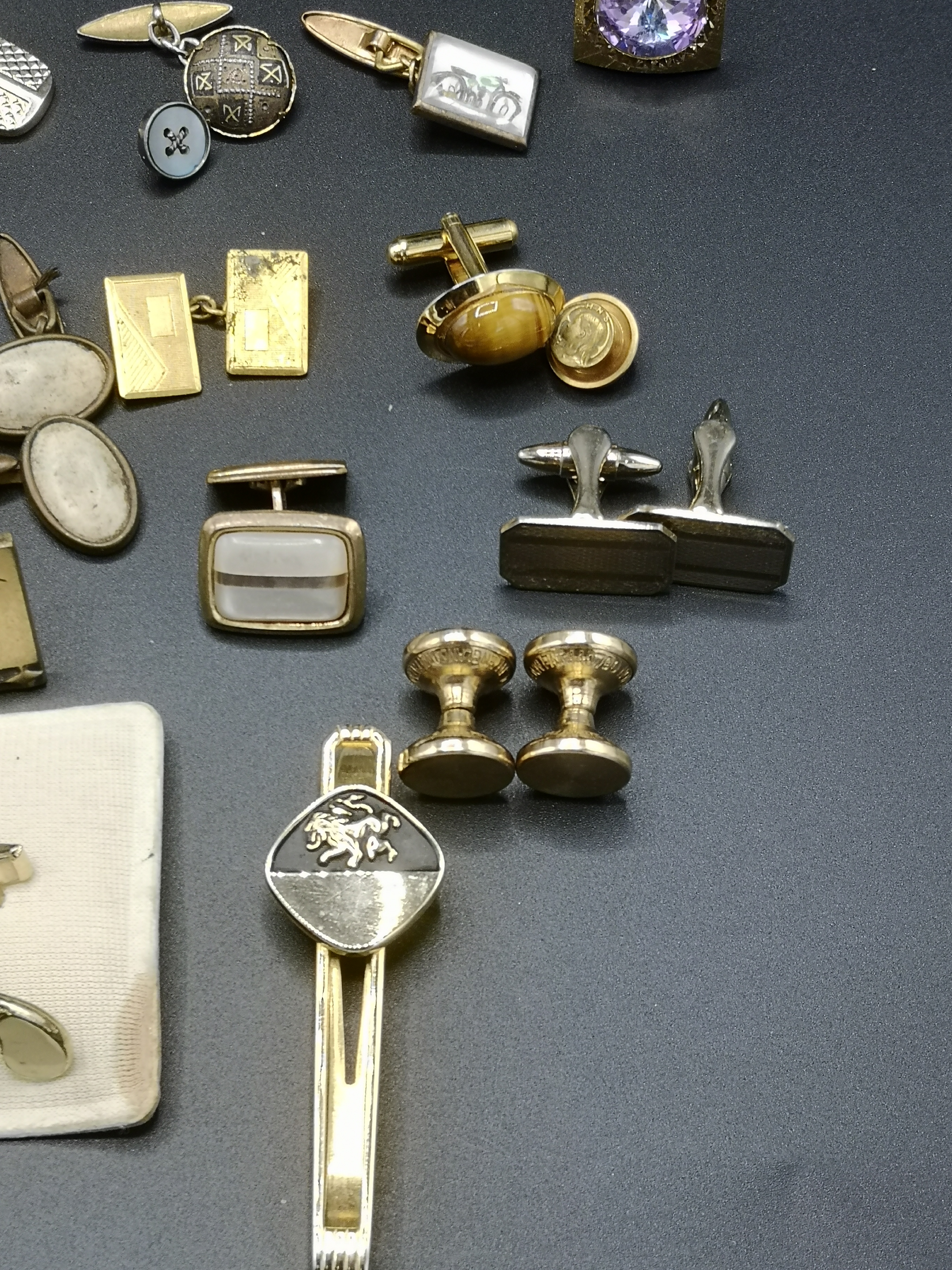 Quantity of cufflinks - Image 5 of 6