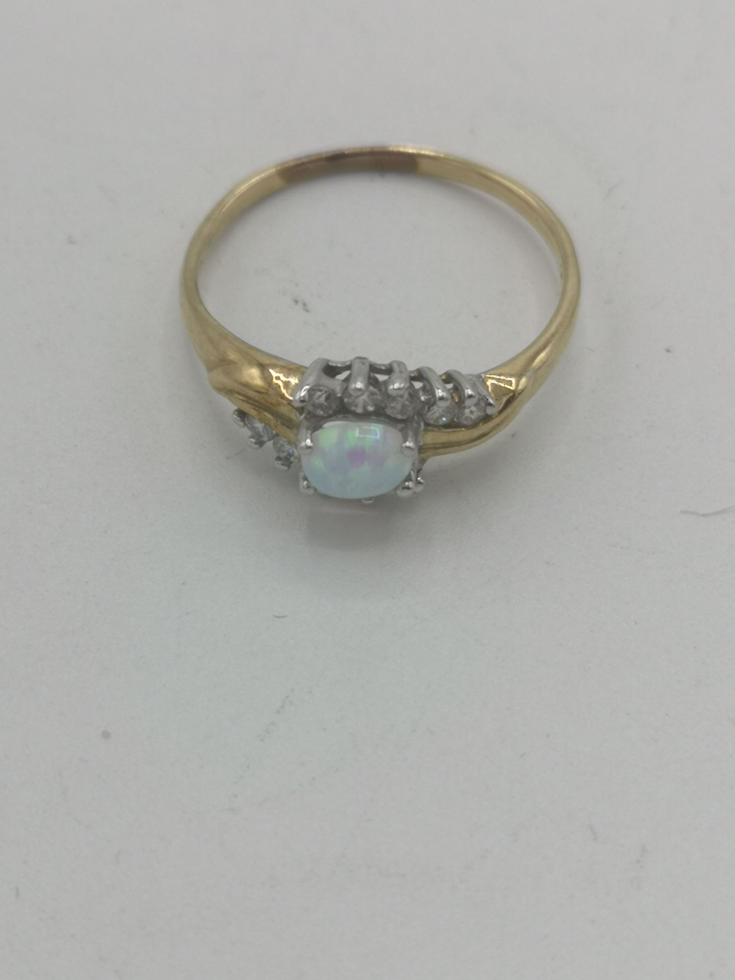 Eight 9ct gold rings - Image 2 of 22