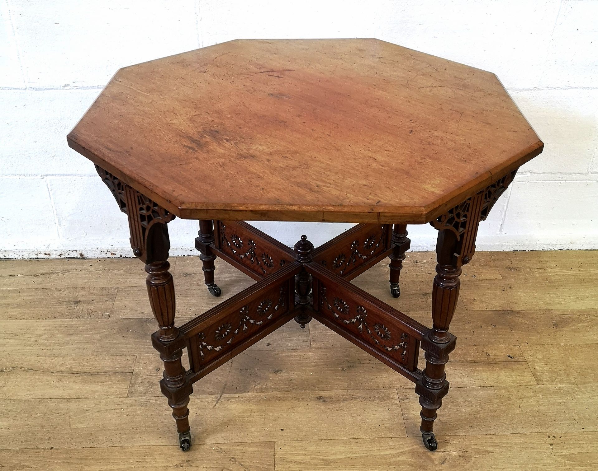 Victorian mahogany table