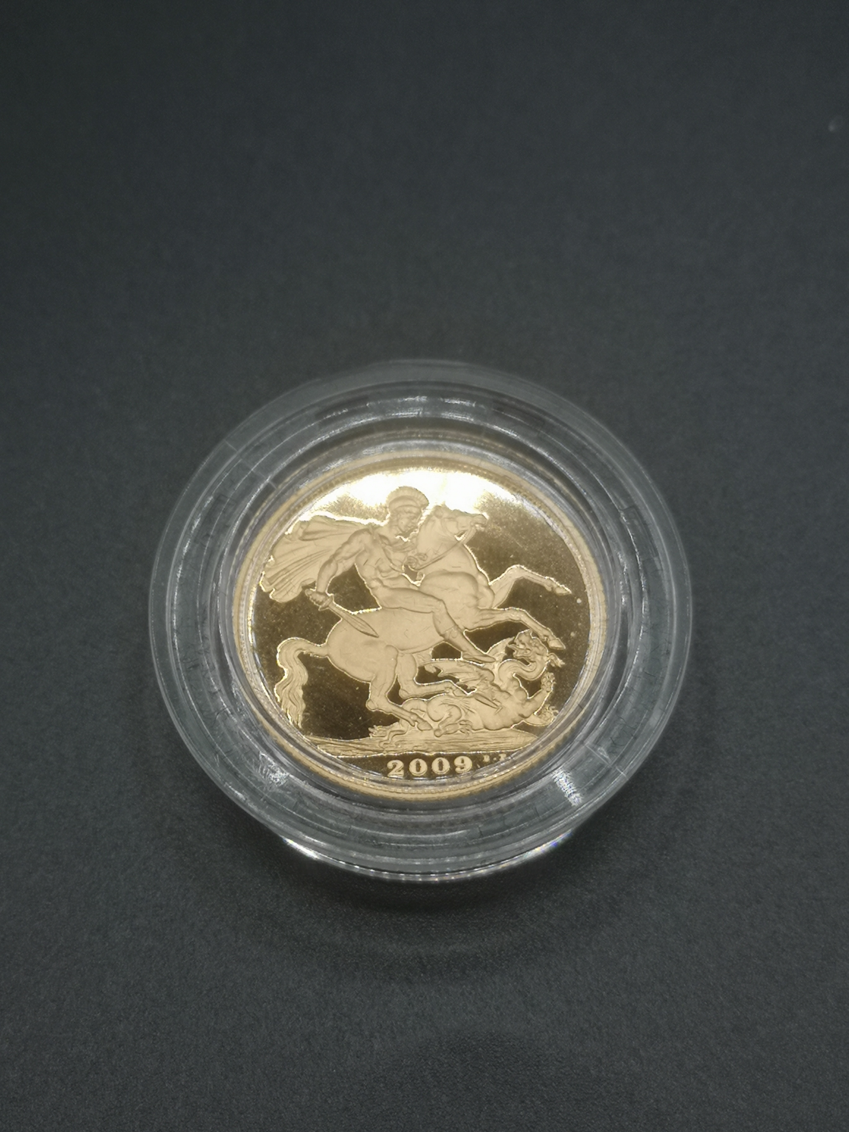 2009 22ct gold proof sovereign - Image 2 of 4