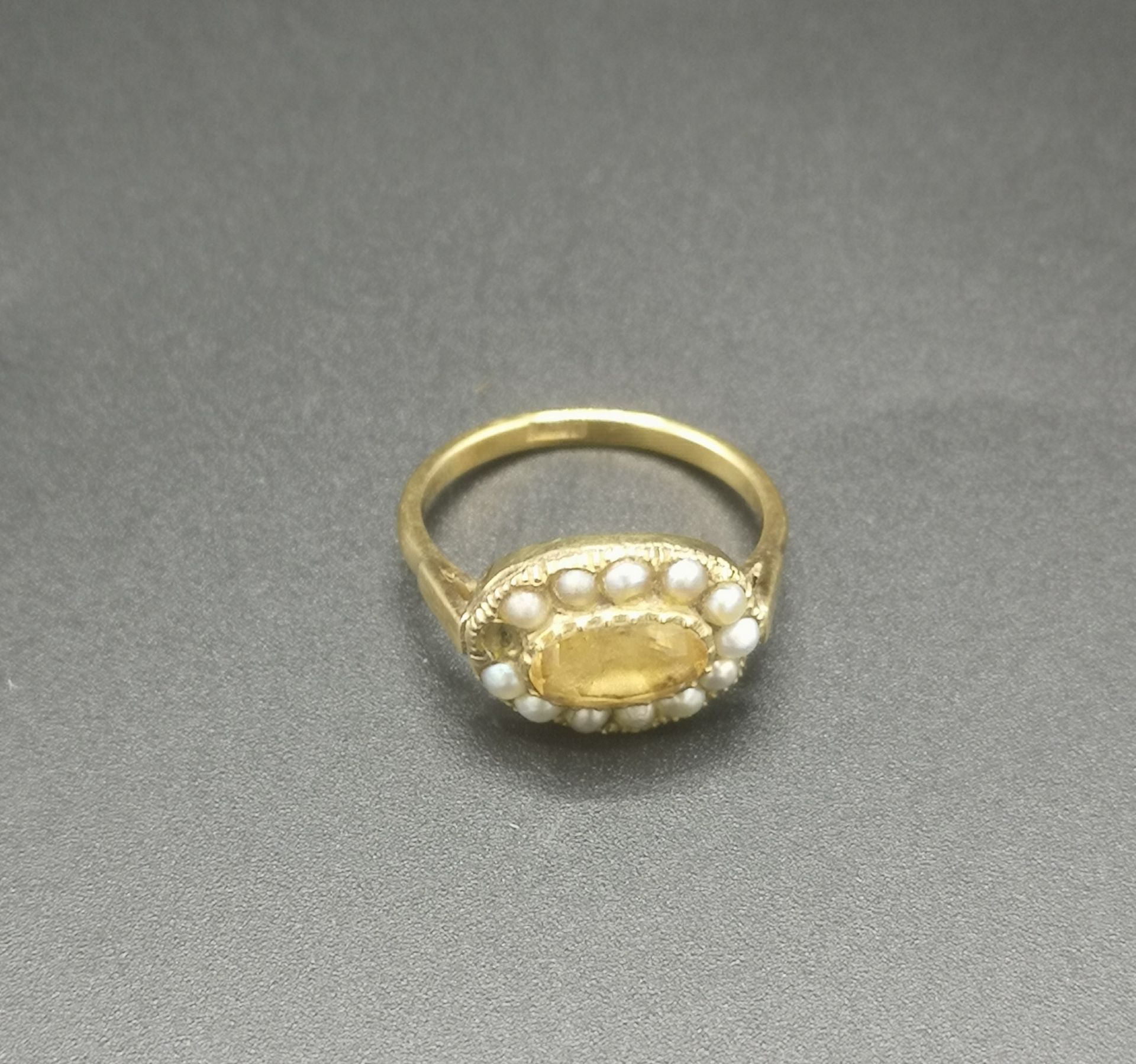 19th century, 18ct gold mourning ring - Image 2 of 5