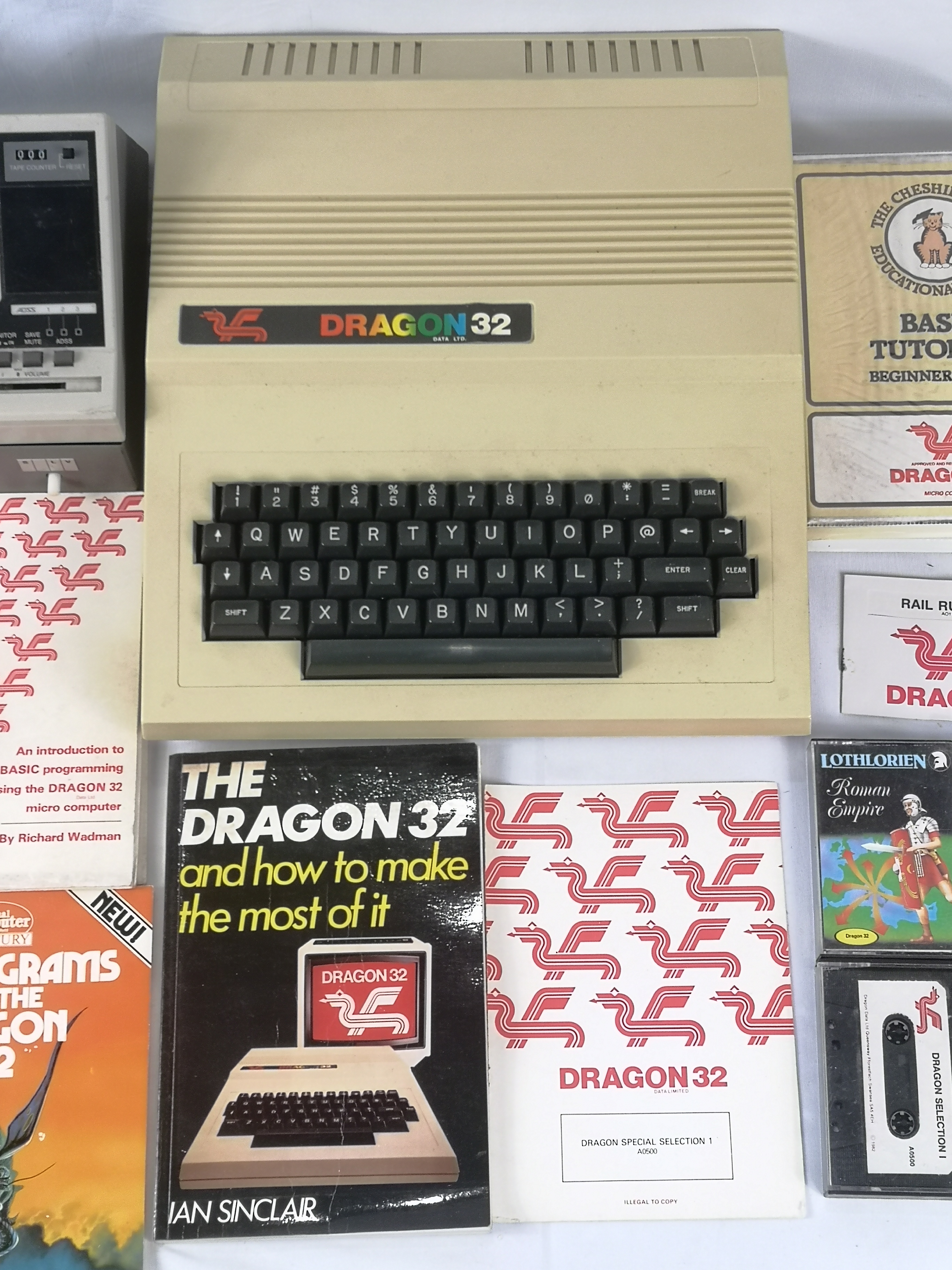 Dragon 32 computer with games - Image 3 of 6