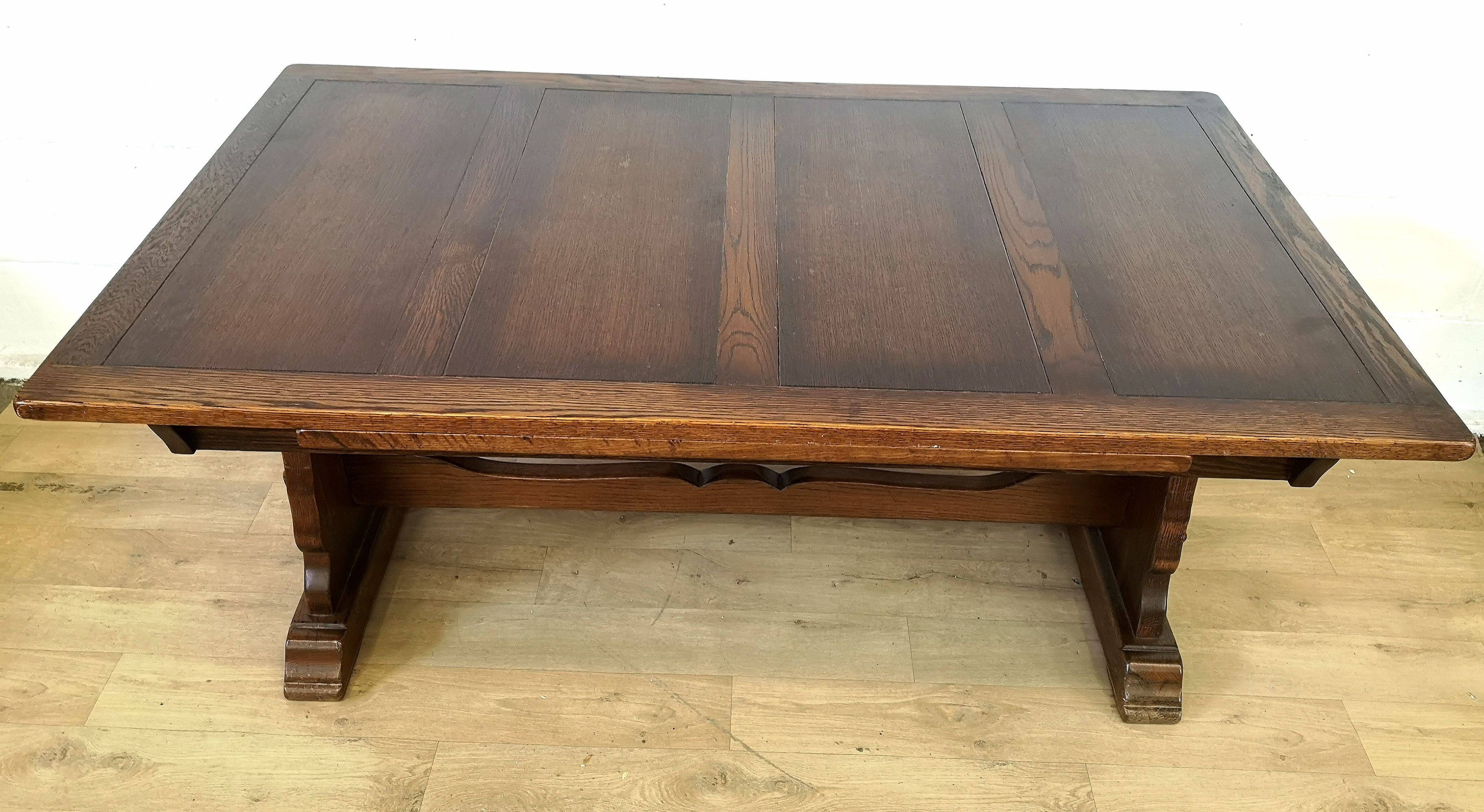 Oak dining table - Image 2 of 6