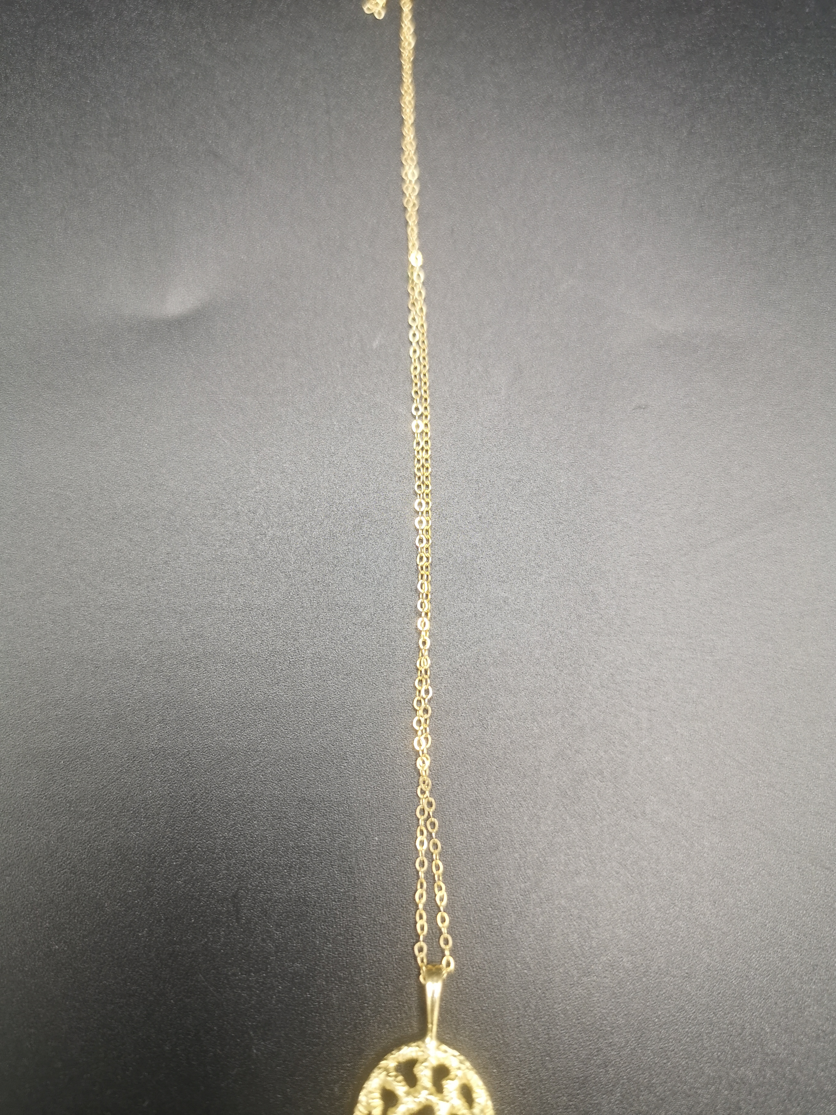 9ct gold necklace and pendant - Image 4 of 6