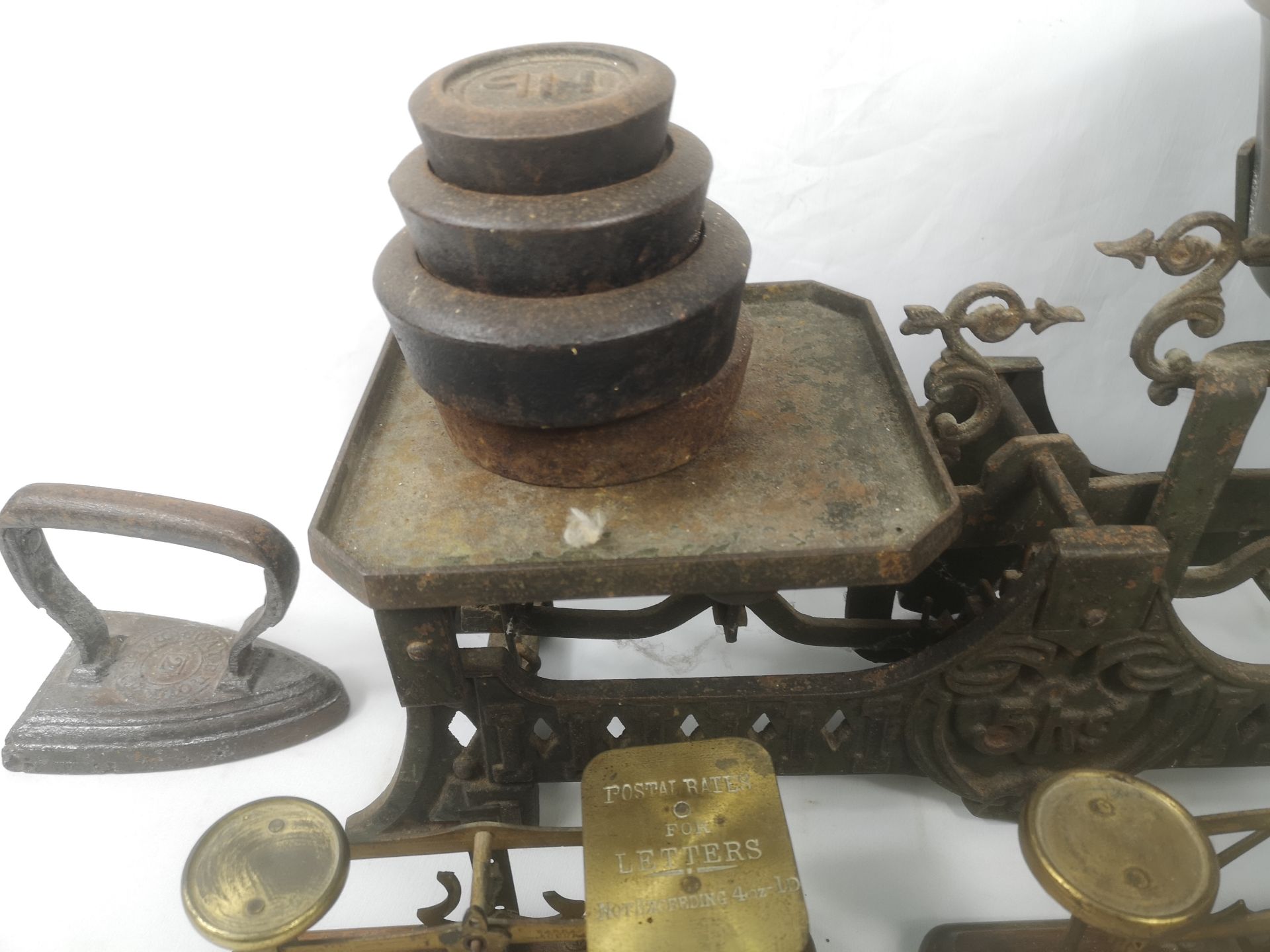 Set of cast iron scales with weights - Image 8 of 10