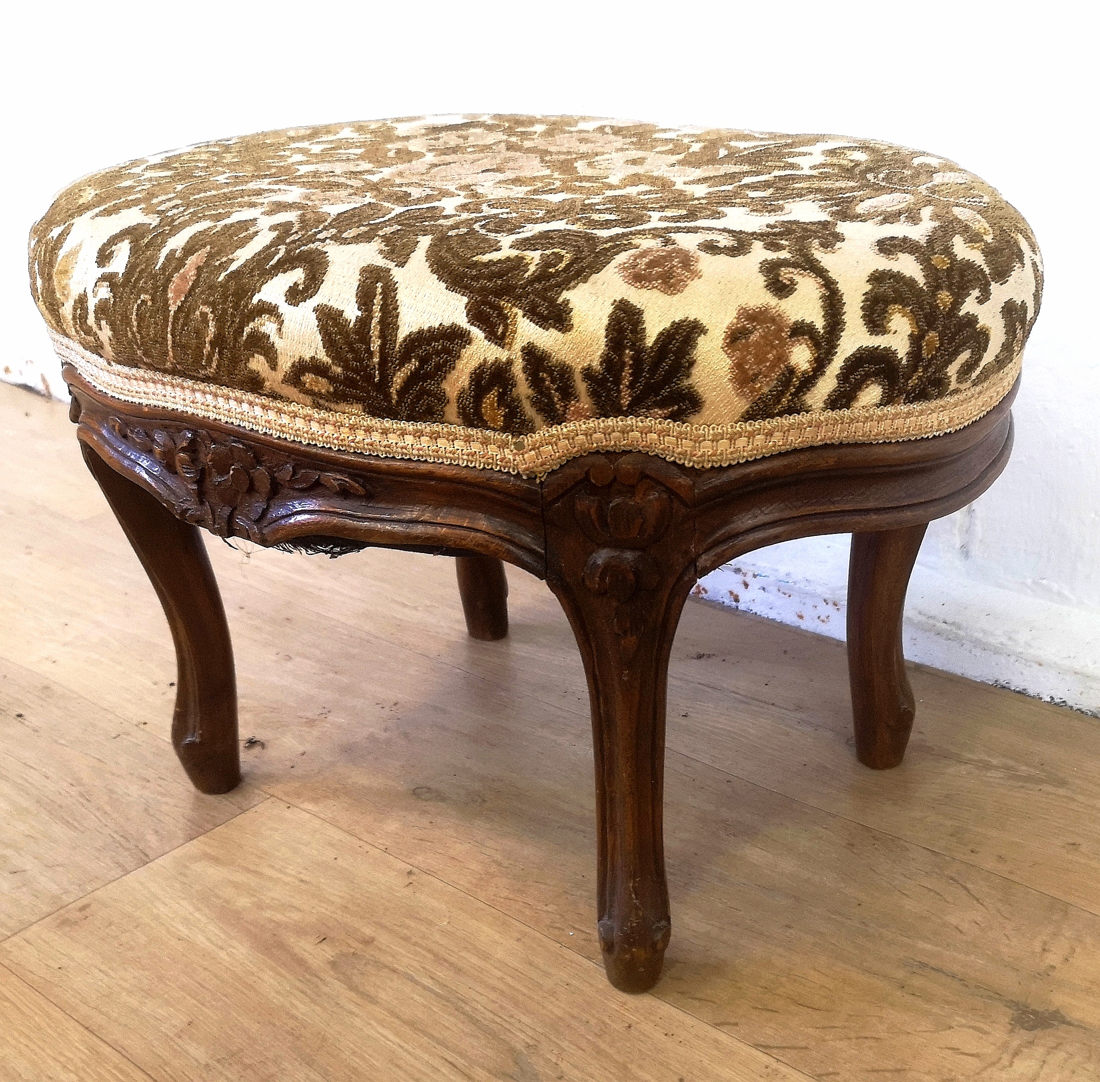 Victorian mahogany footstool - Image 2 of 4