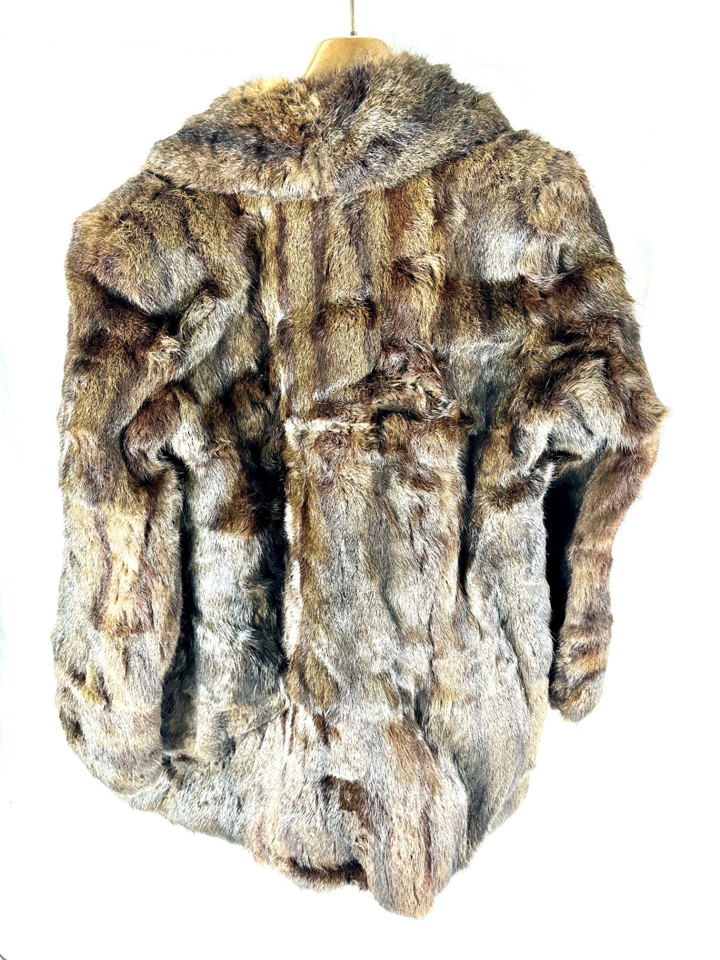 A fur coat and fur stole - Image 3 of 5