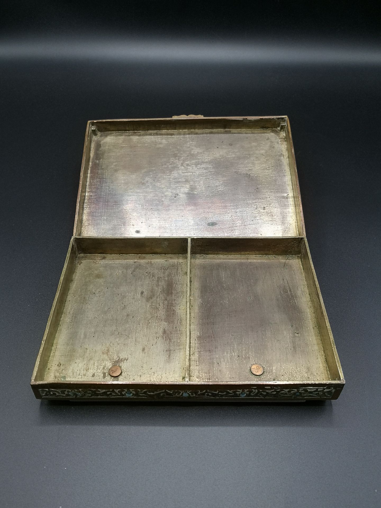 Brass and enamel box - Image 4 of 7