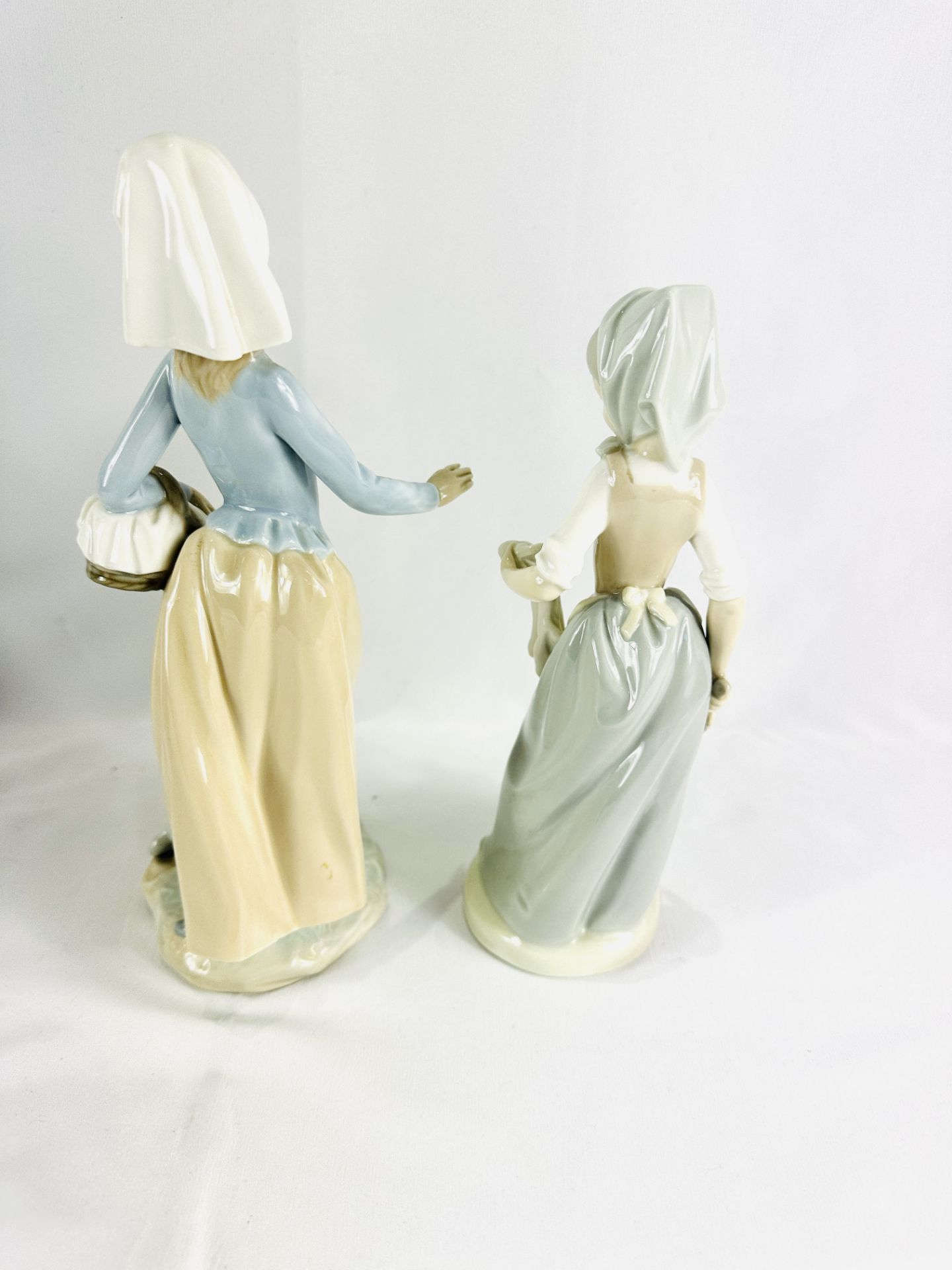 Four Neo figures; together with four Lladro figures - Image 3 of 10