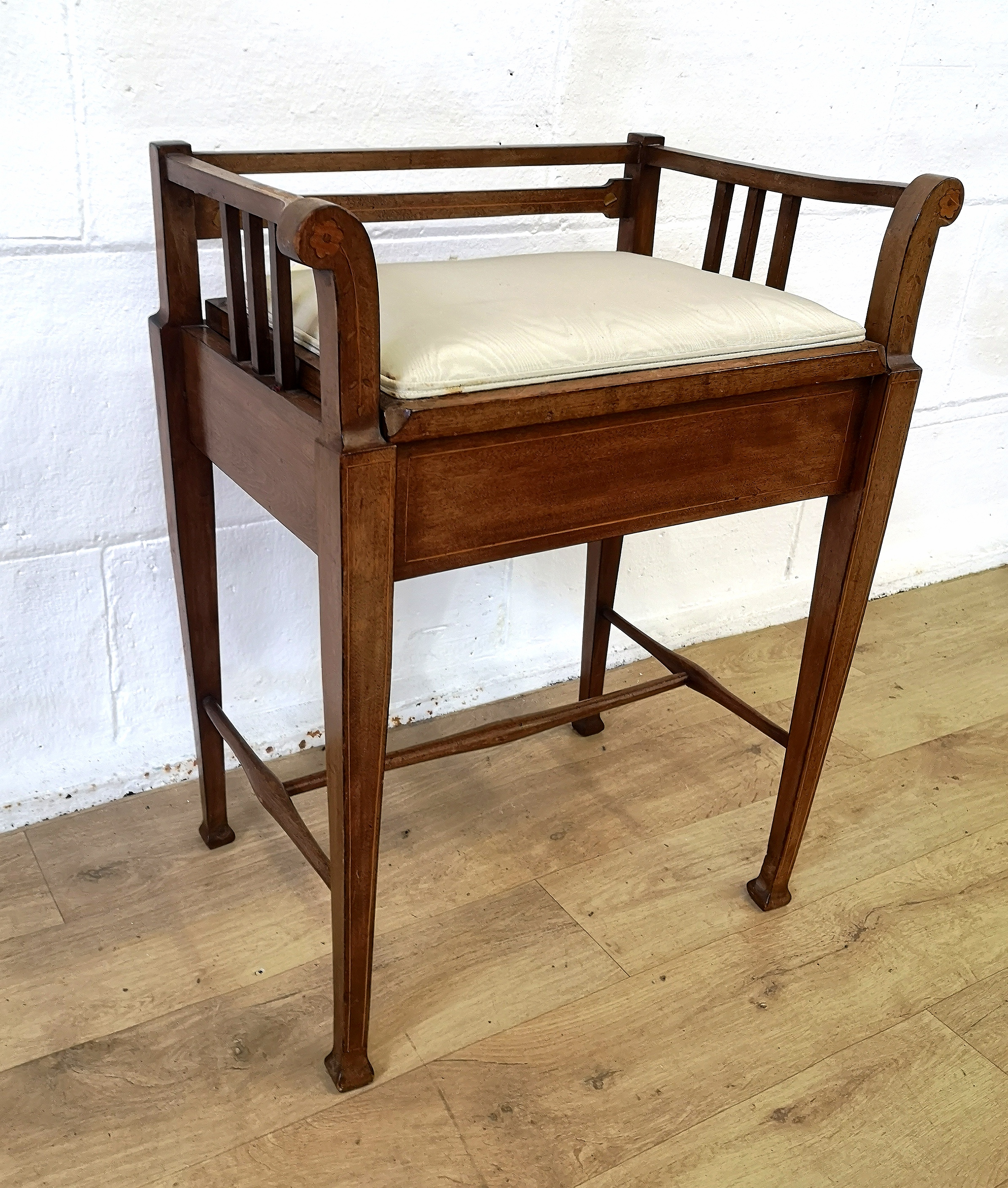 Regency style mahogany piano stool - Image 4 of 7