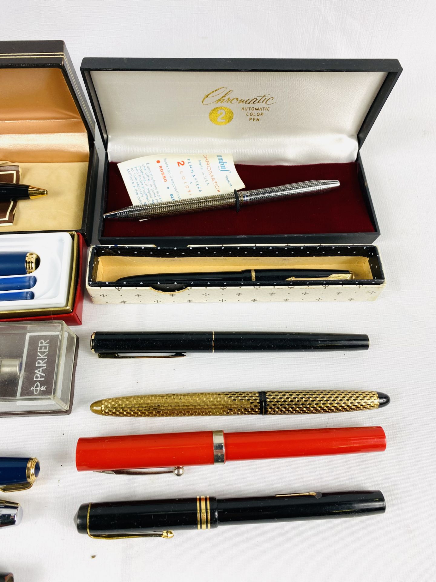 Collection of fountain pens - Image 2 of 4