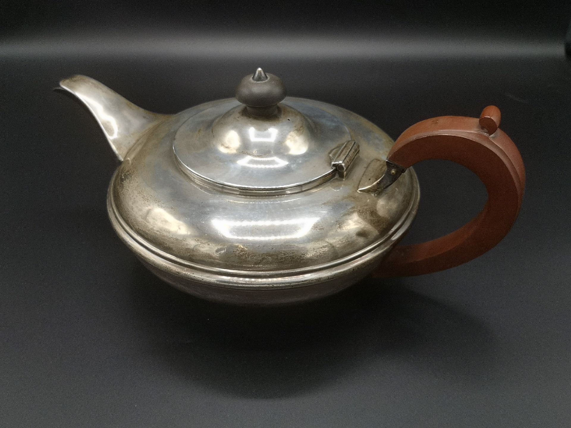 Victorian silver teapot, - Image 4 of 6