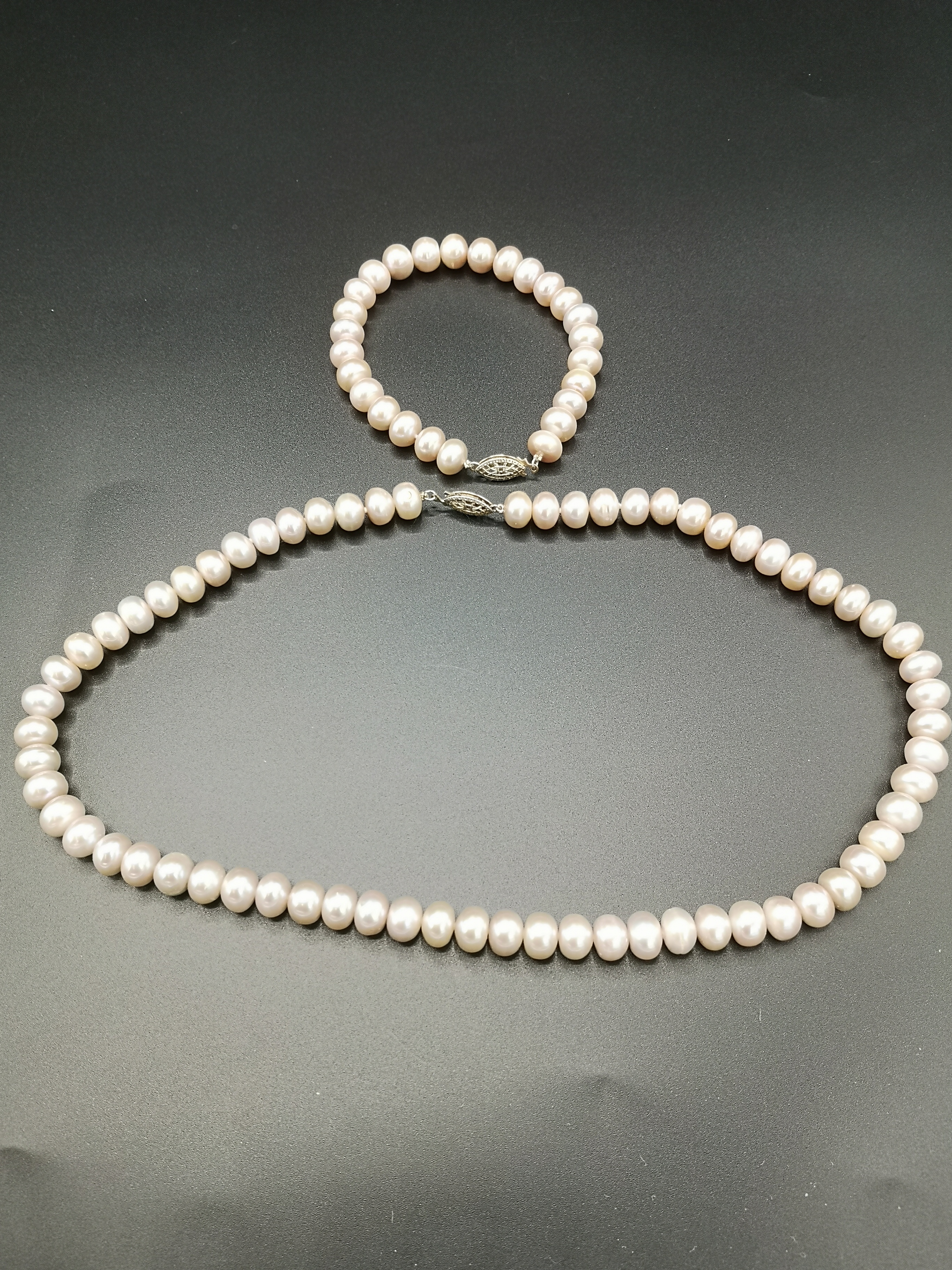 Pearl necklace with matching bracelet - Image 5 of 5