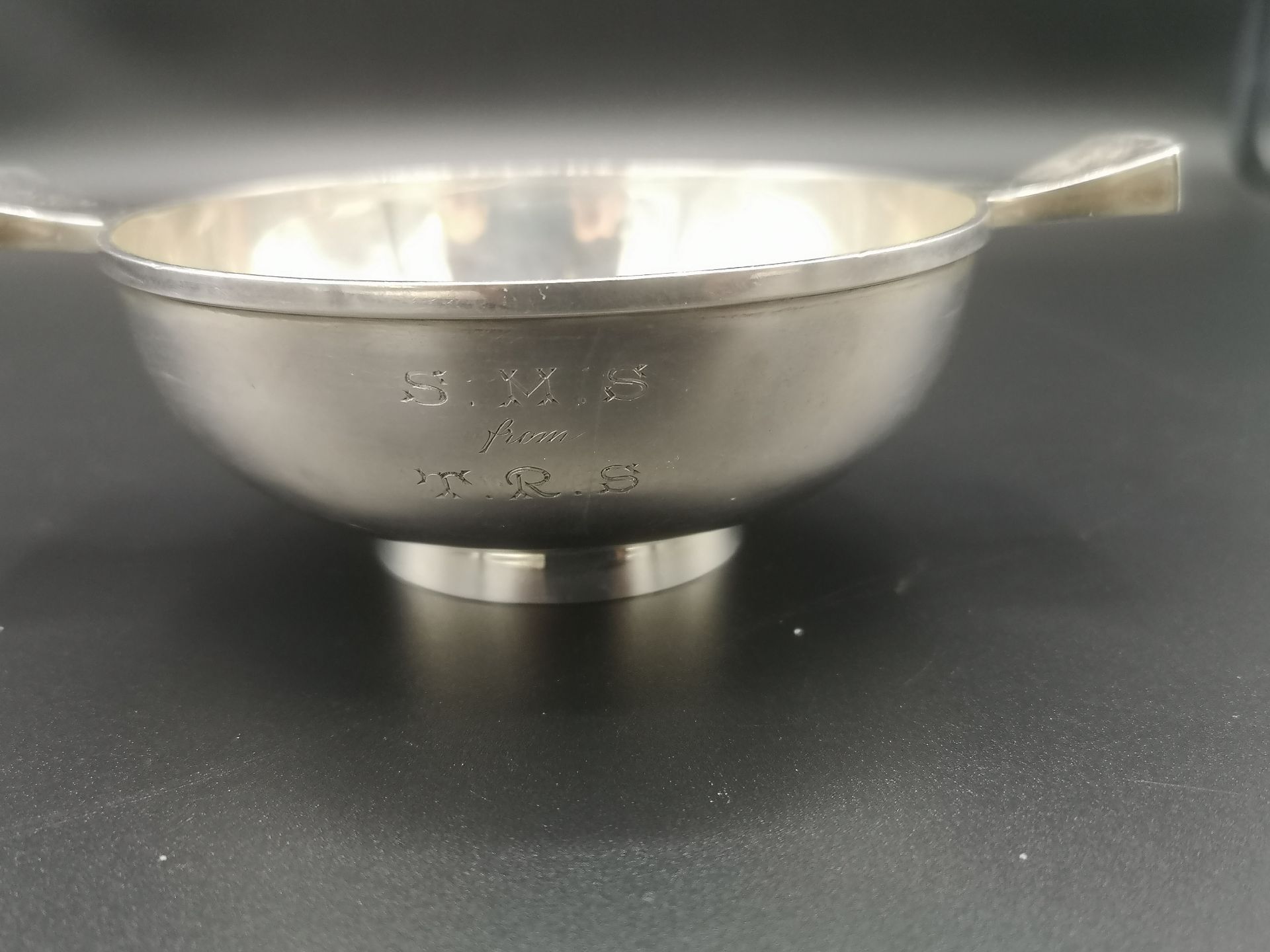 Silver porringer, London 1935 - Image 5 of 6