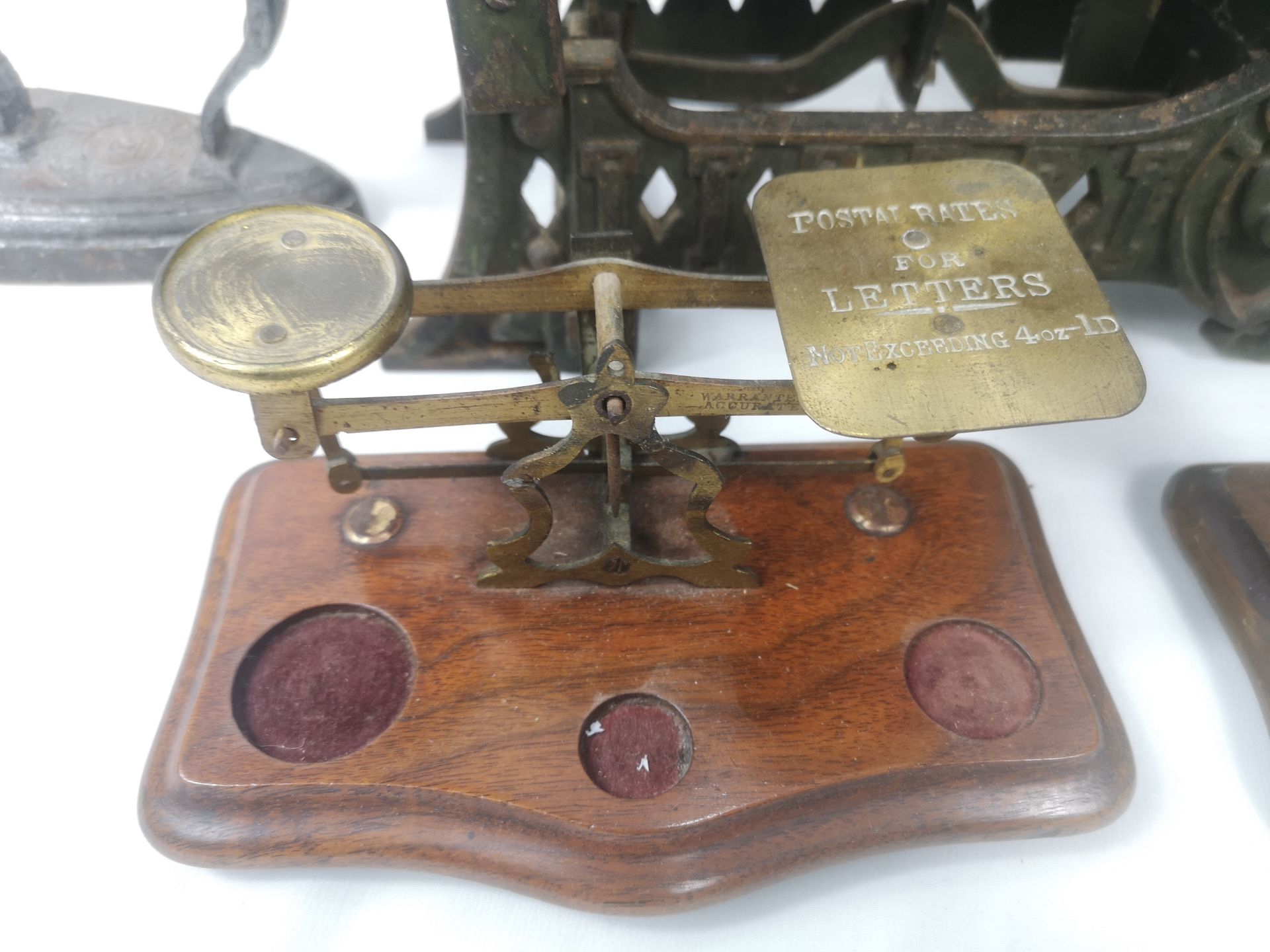 Set of cast iron scales with weights - Image 4 of 10