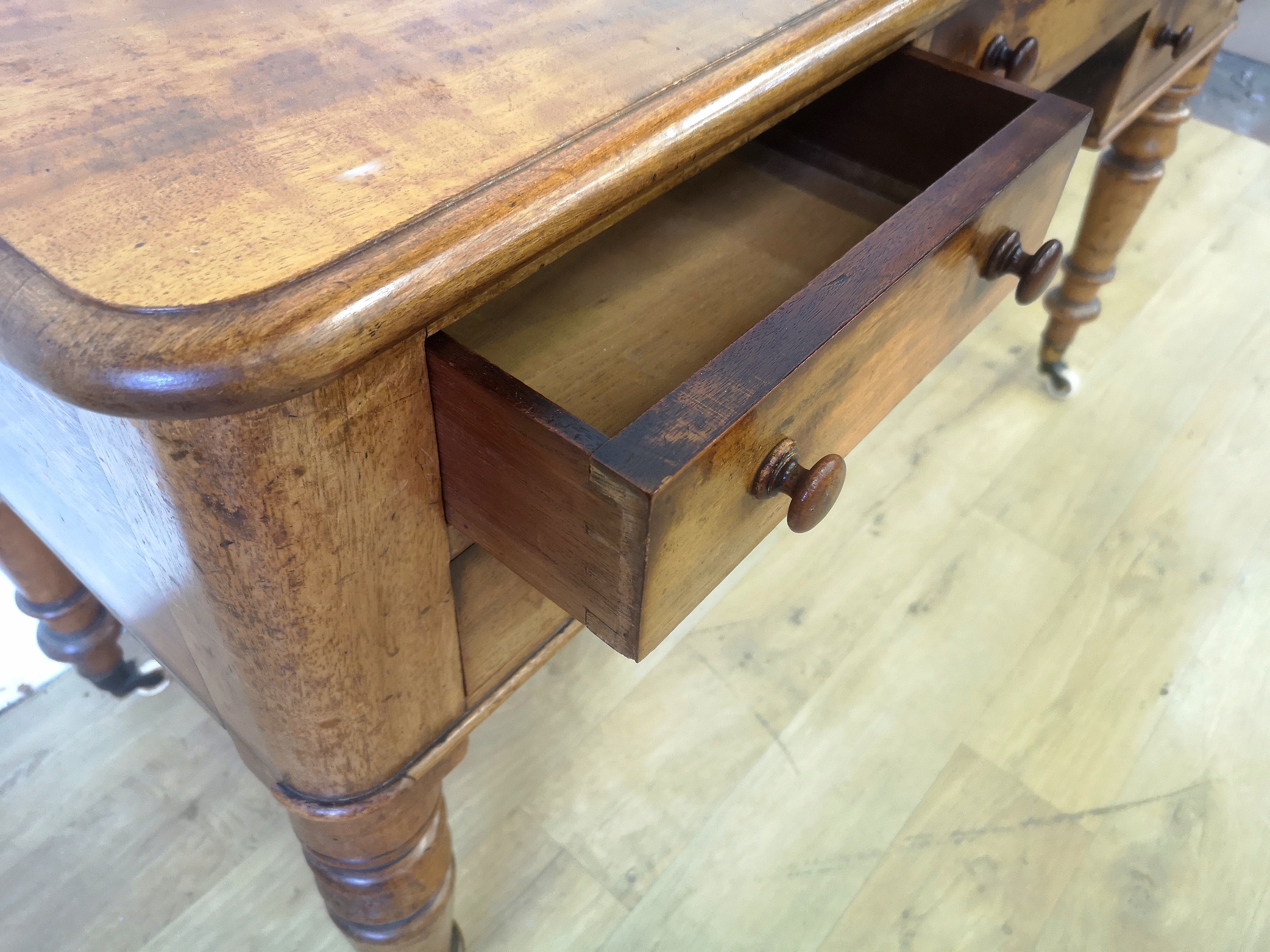 Heal & Son mahogany desk - Image 5 of 7