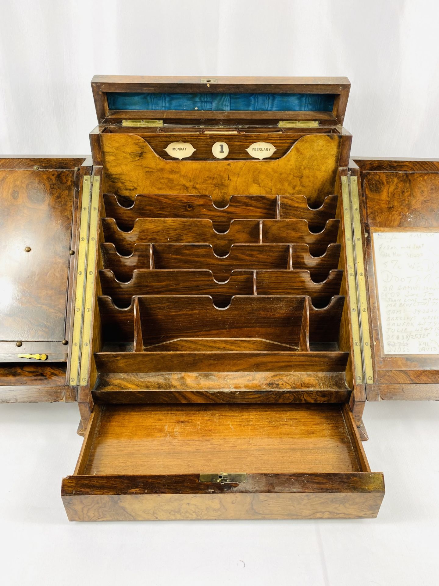 Flame mahogany stationery box - Image 5 of 7