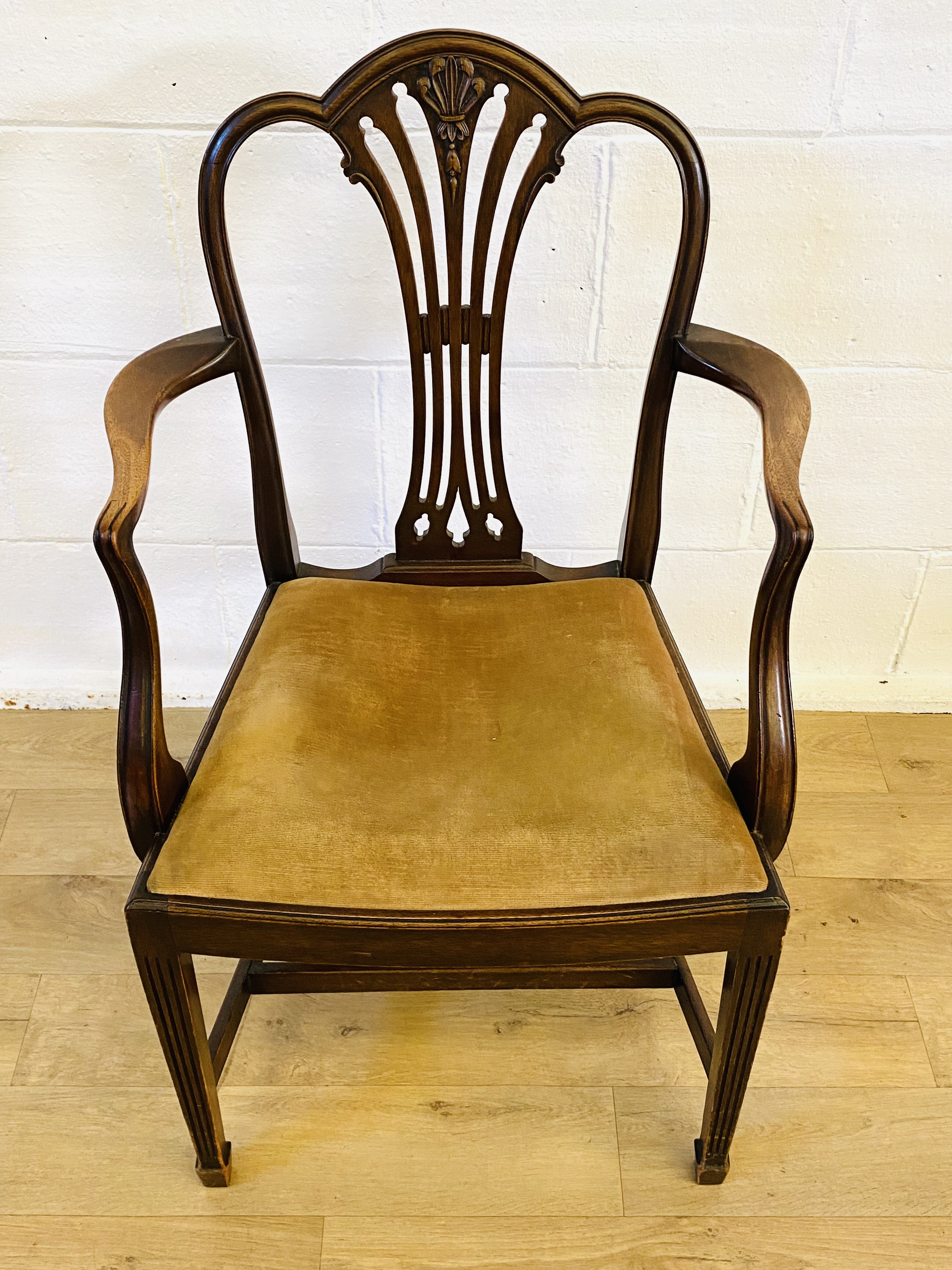 Georgian mahogany elbow chair - Image 2 of 5