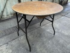 5 no 3ft round wooden tables. This lot is subject to VAT.