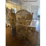 Wicker seat, side table and display cage. This lot is subject to VAT.