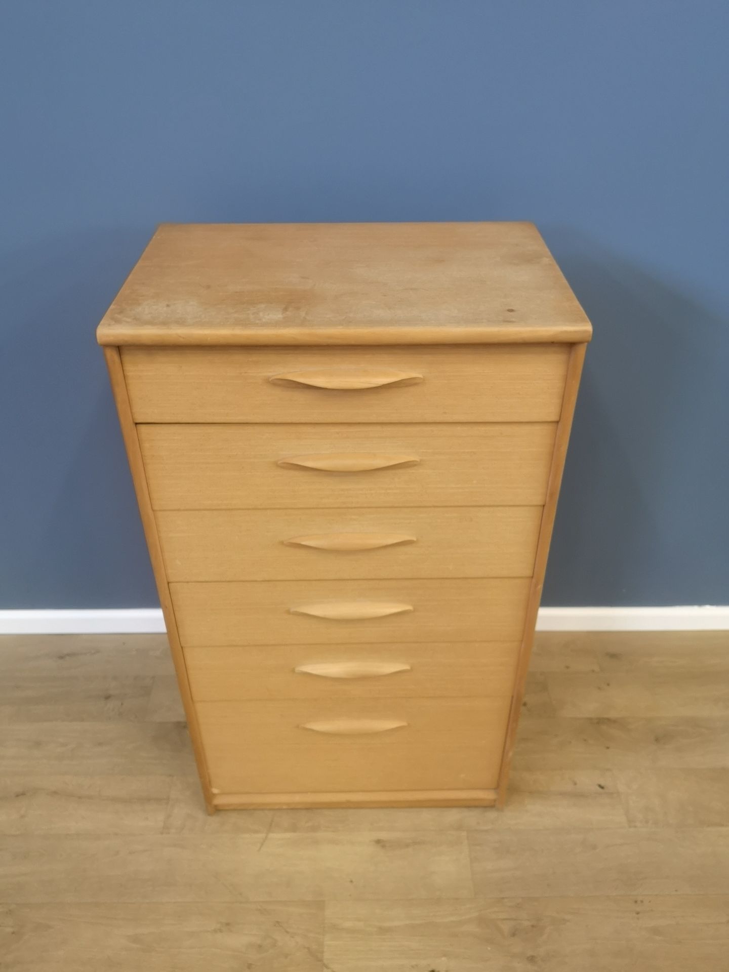 Austinsuite chest of six drawers - Image 2 of 4