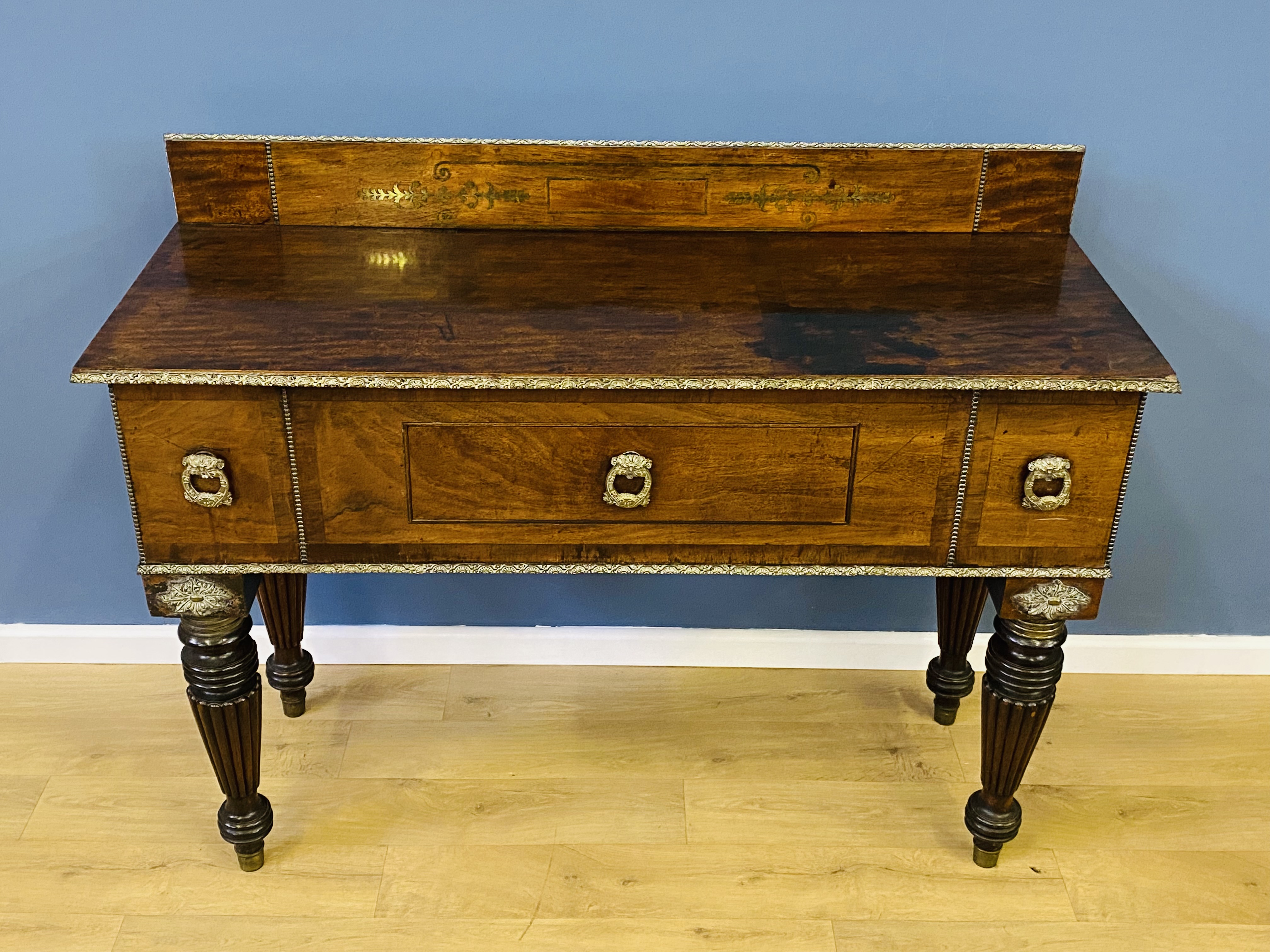 Mahogany sideboard - Image 2 of 5