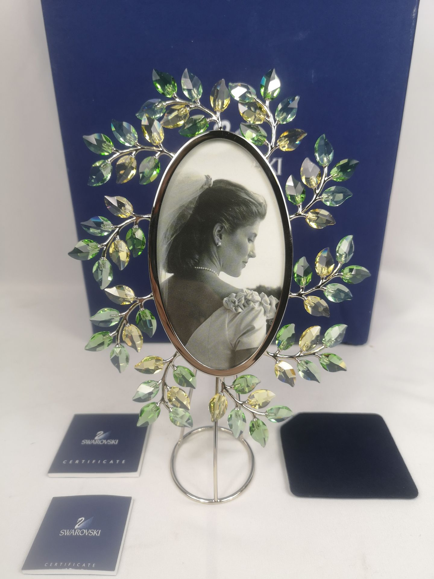 Boxed swarovski crystal photo frame - Image 2 of 4