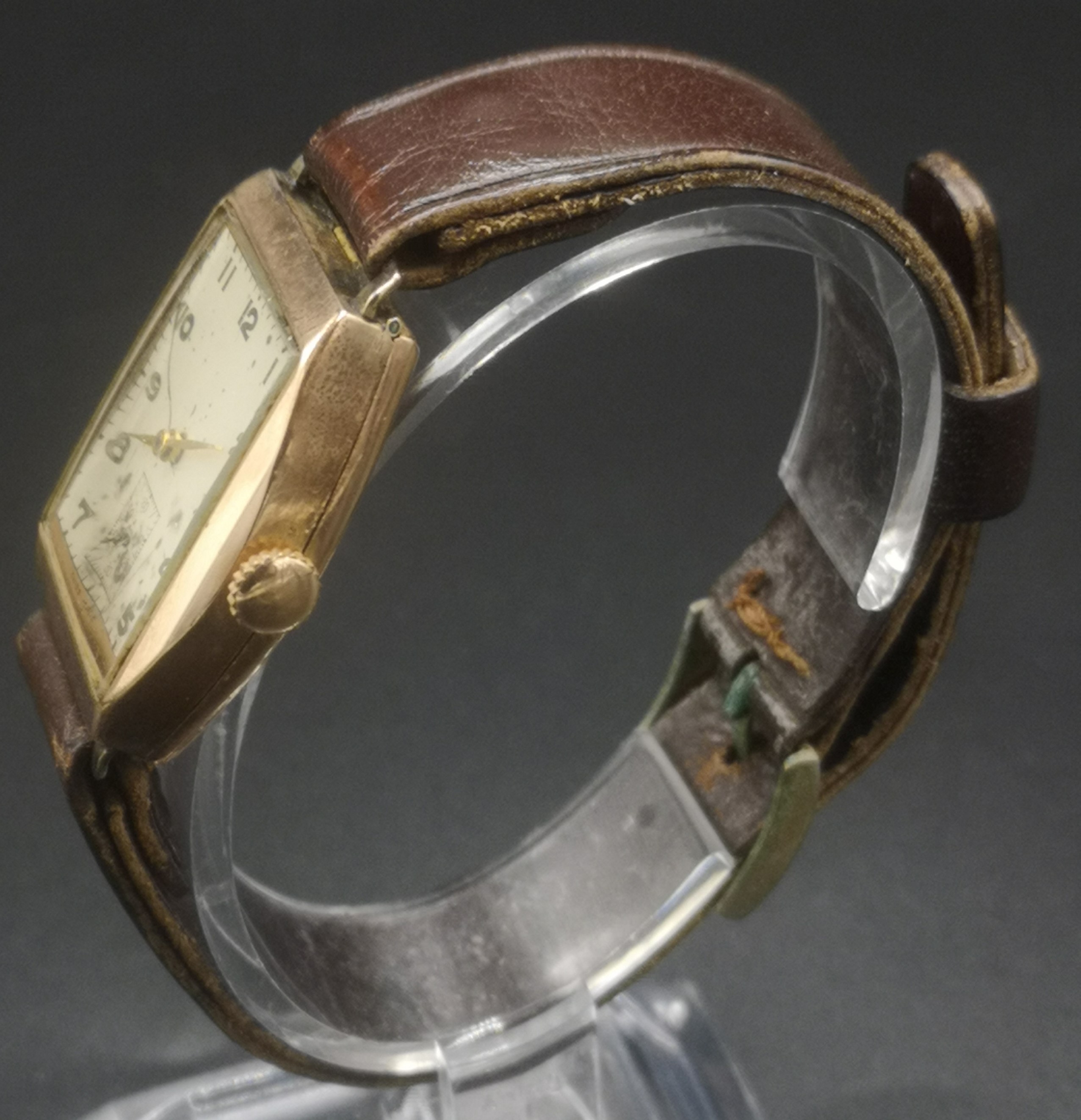 Gents wrist watch in 9ct gold case - Image 7 of 9
