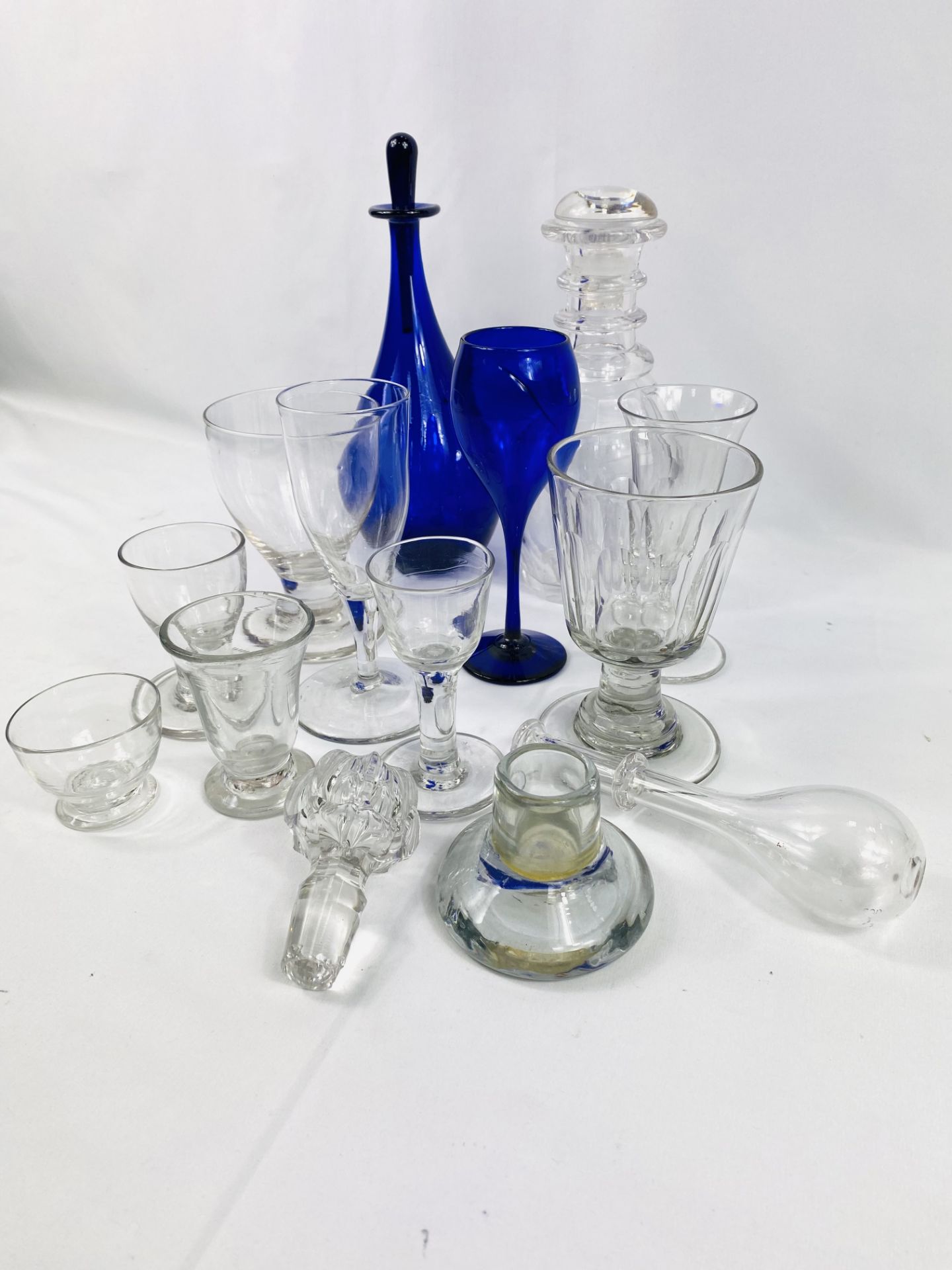 Cut glass decanter and other glassware - Image 3 of 4