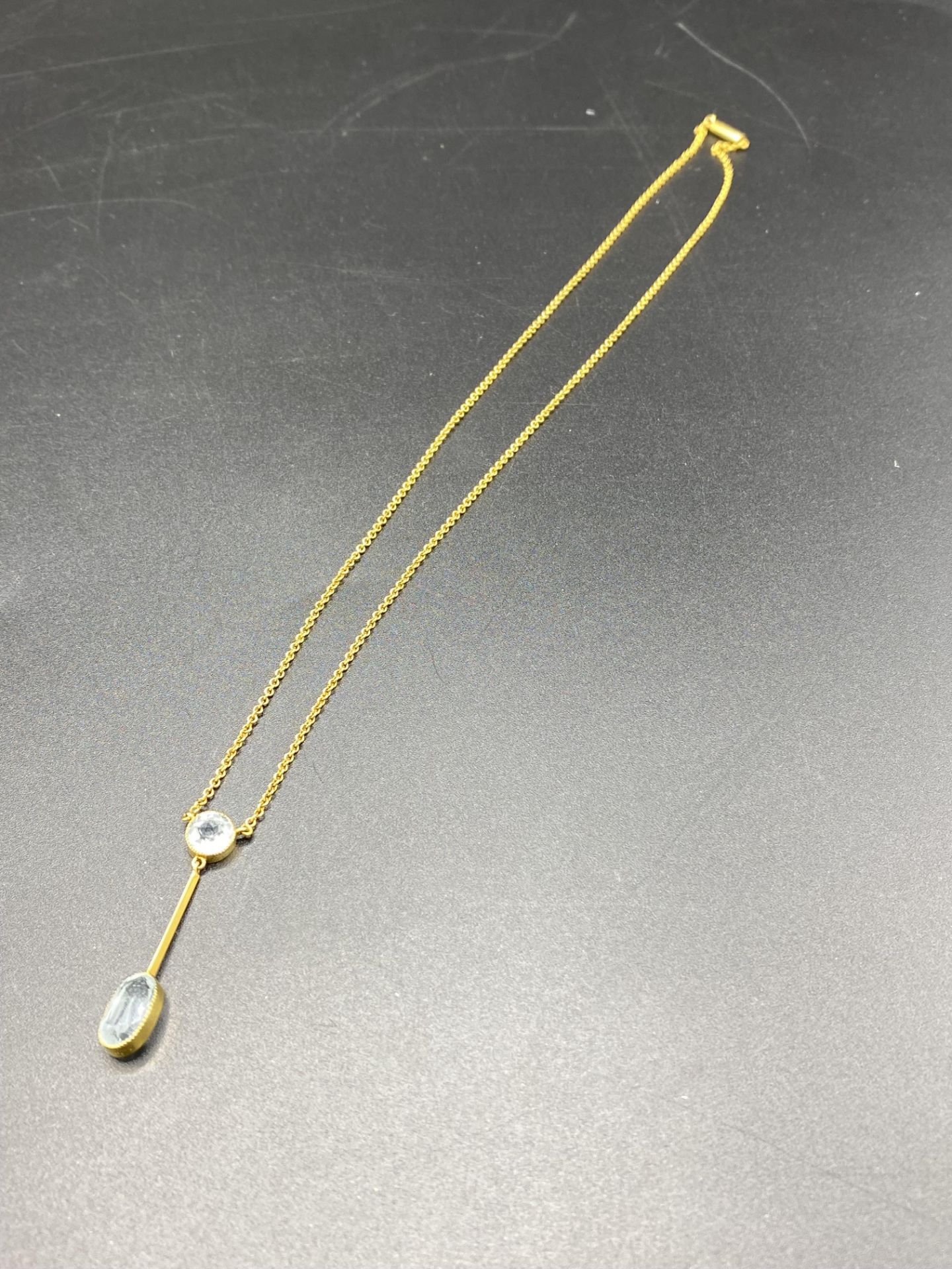 9ct gold necklace with aquamarine pendant - Image 3 of 5