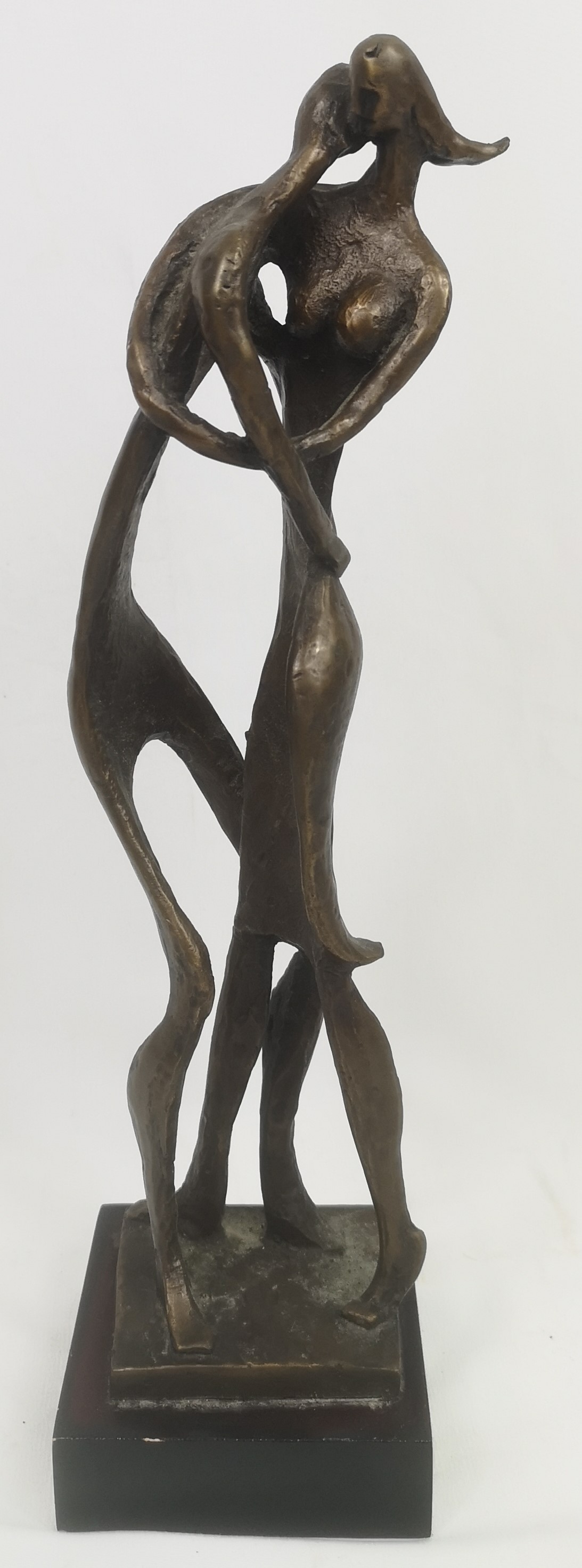 Bronze figurine of two people