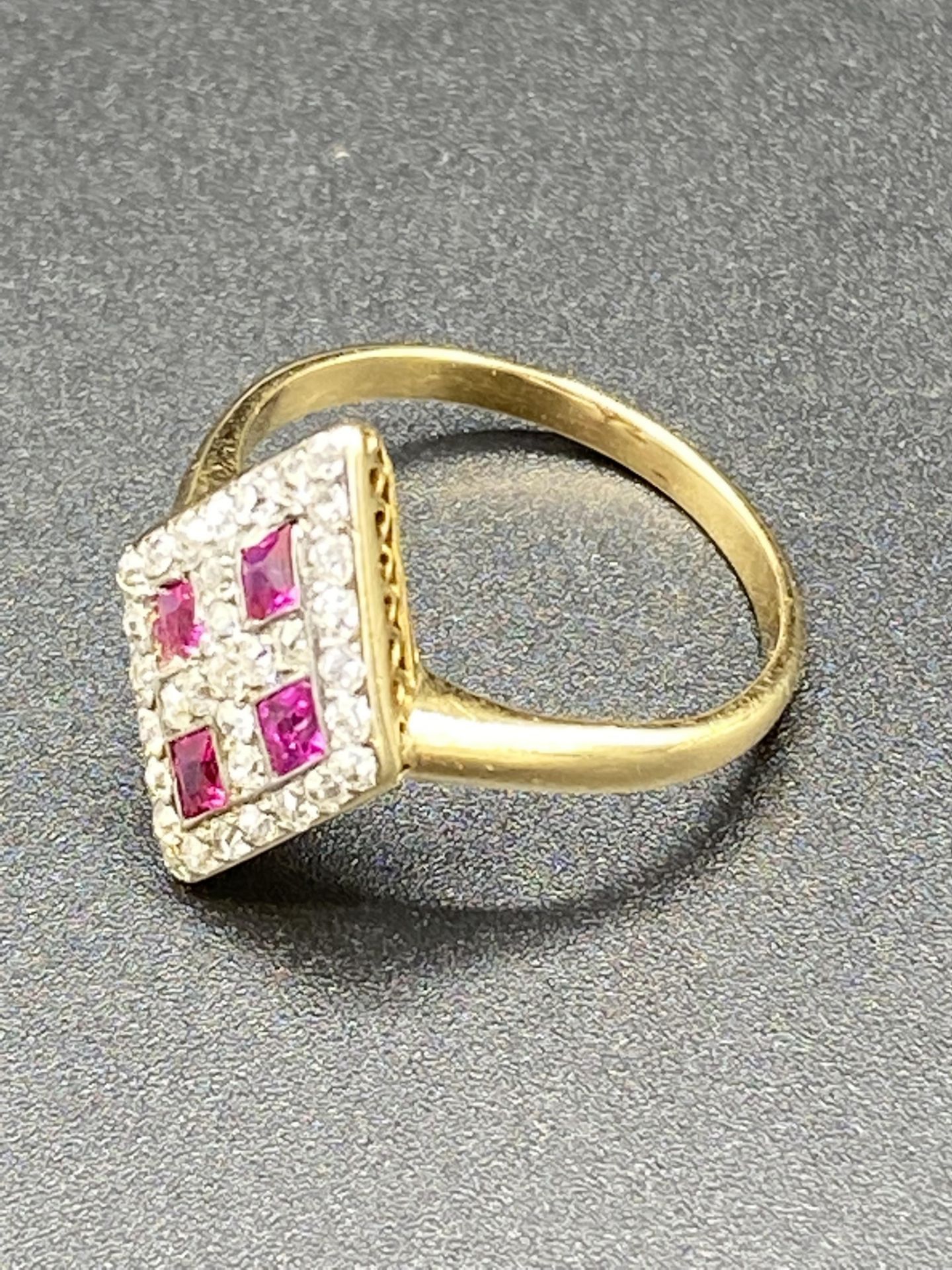 Gold, ruby and diamond ring - Image 3 of 6