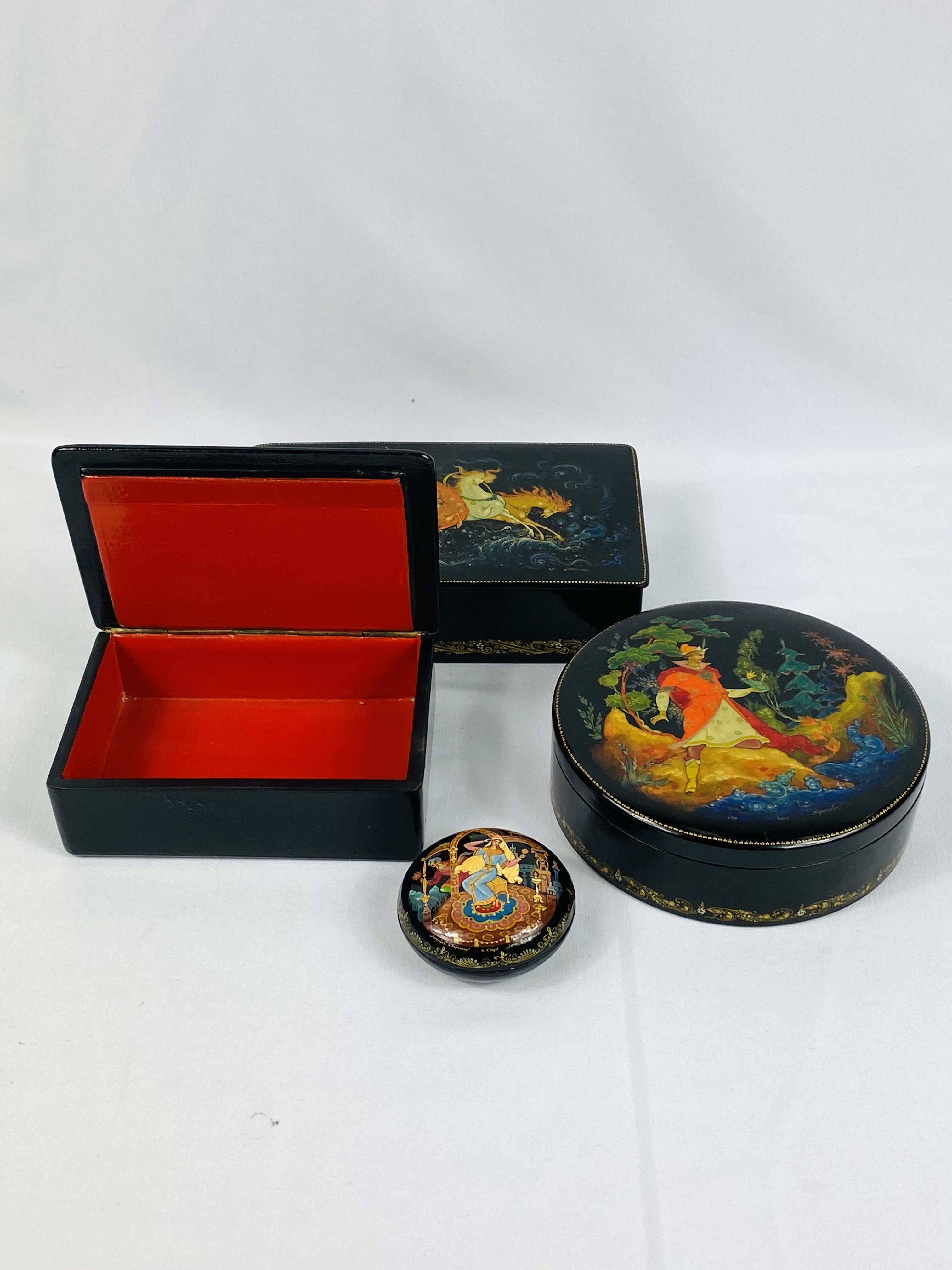 Four black lacquer boxes - Image 3 of 4