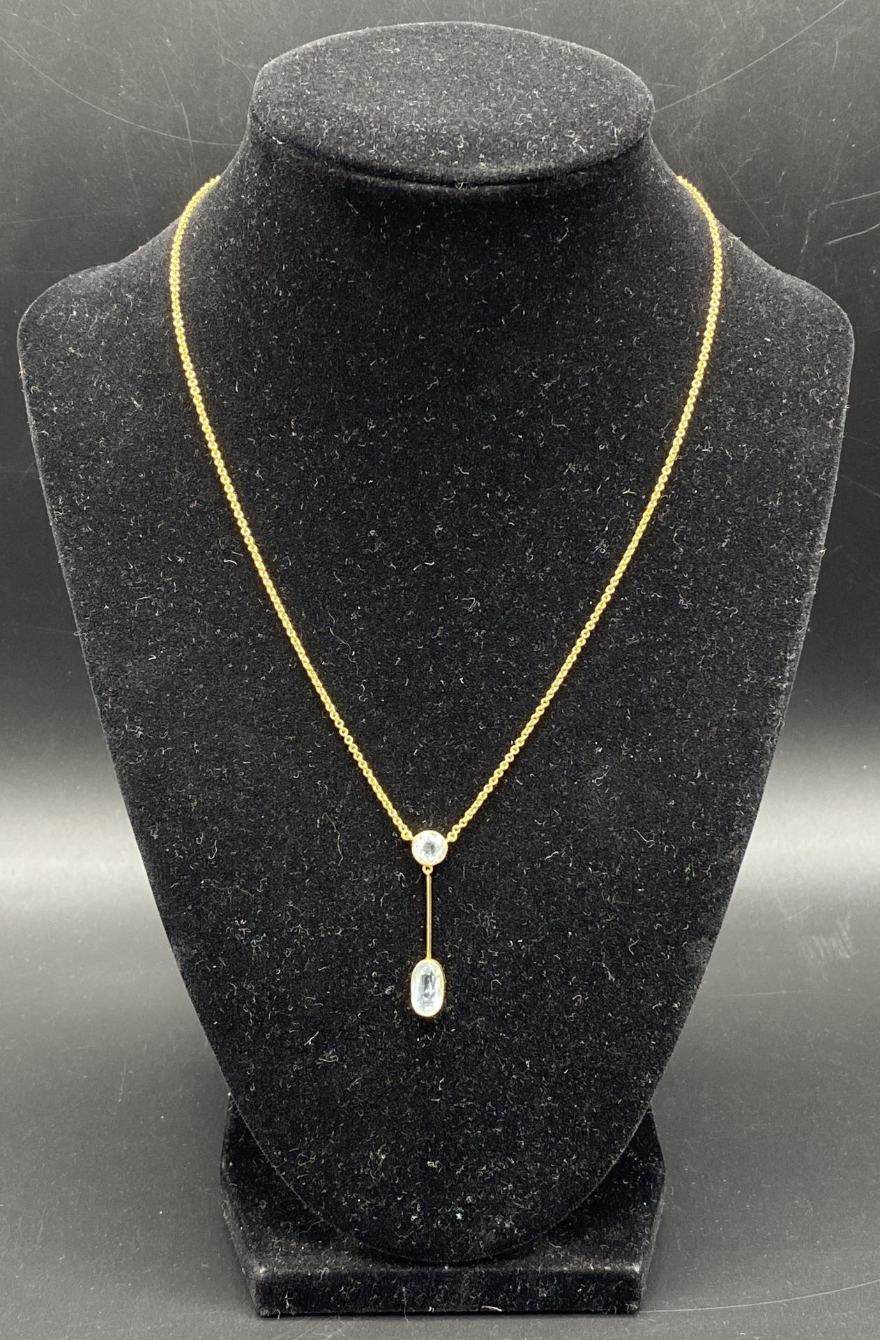 9ct gold necklace with aquamarine pendant