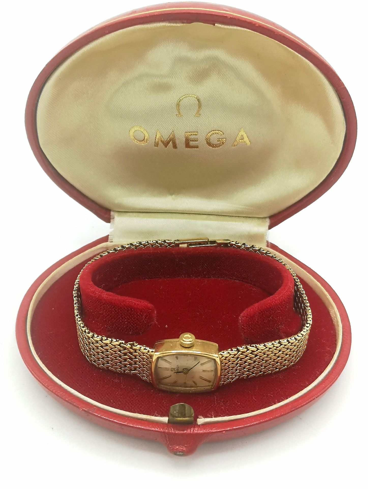 Ladies Omega wristwatch in 9ct gold case - Image 7 of 8