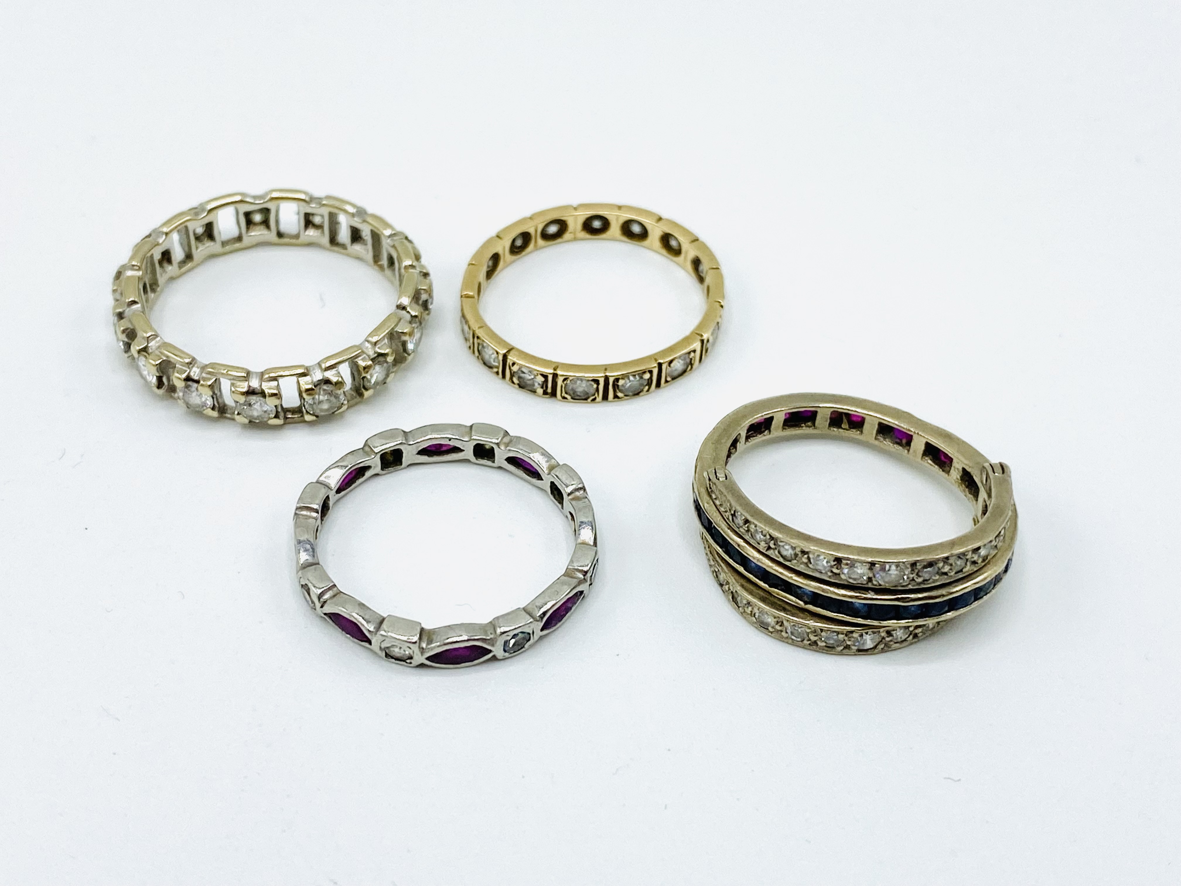 Four various diamond set bands - Image 2 of 5