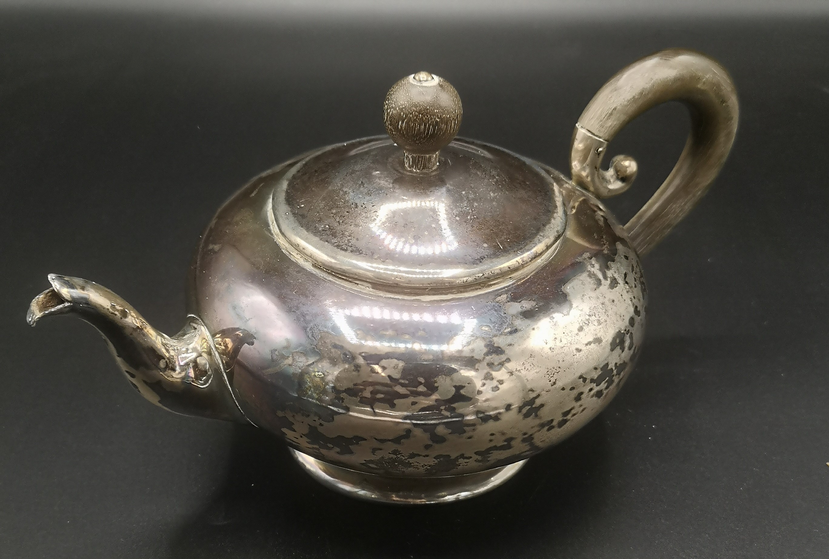 Dutch silver teapot - Image 2 of 5