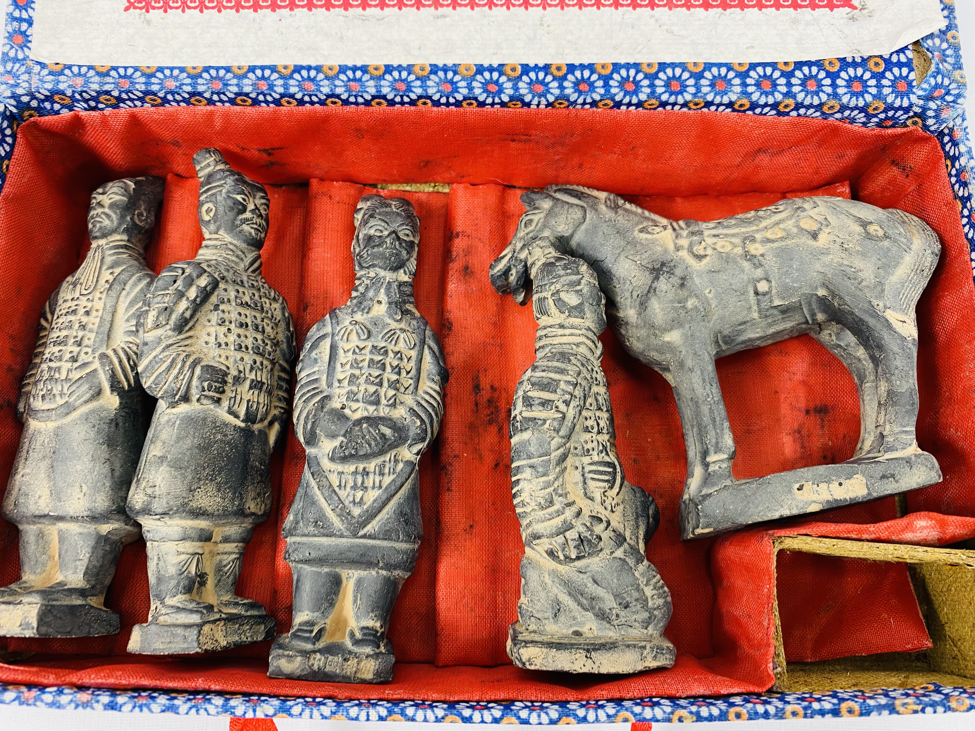 Set of five models of the terracotta army together with a commemorative coin - Image 3 of 4