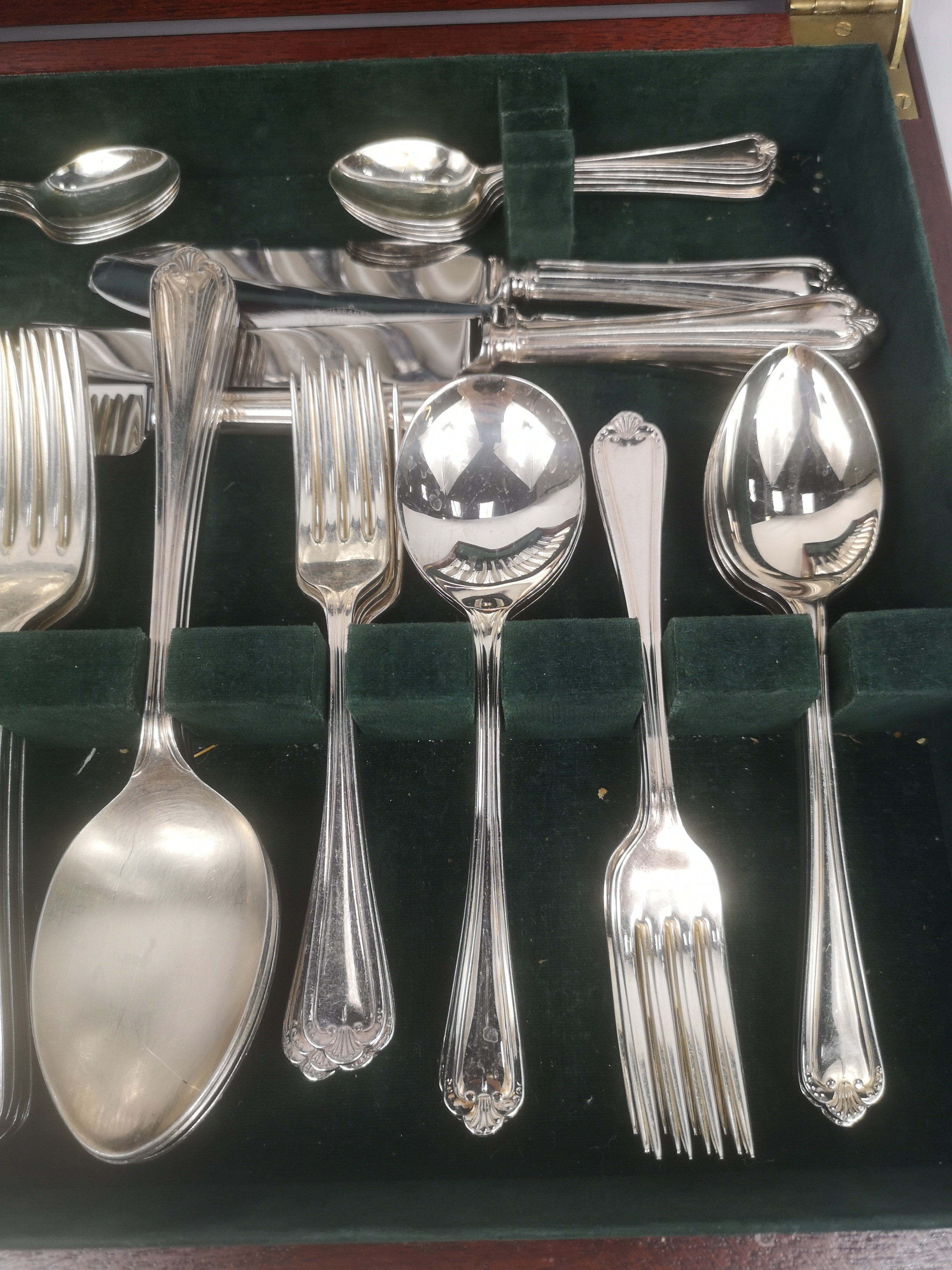 Six place canteen of silver plate cutlery - Image 5 of 7