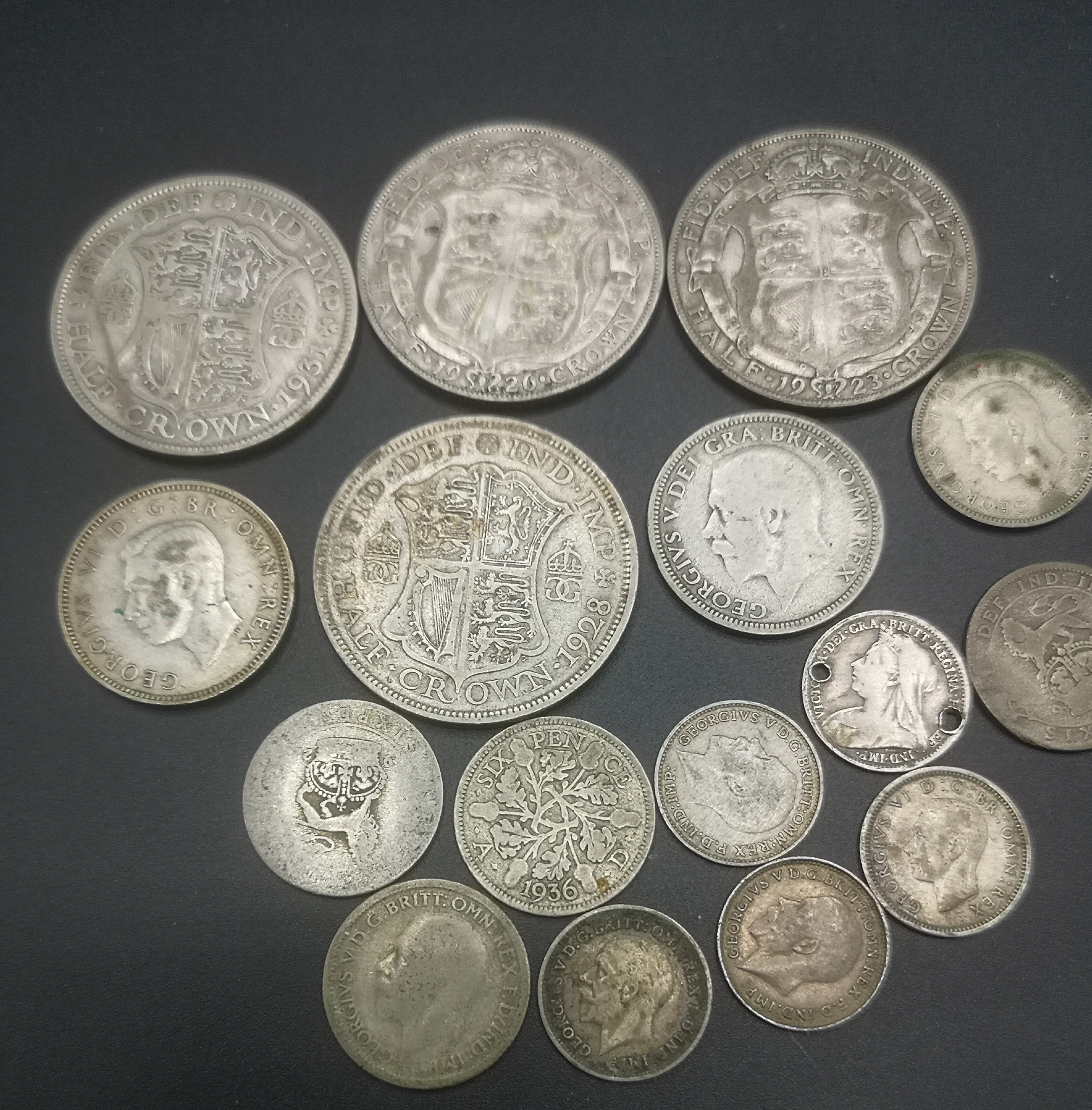 Quantity of British silver coins - Image 2 of 4