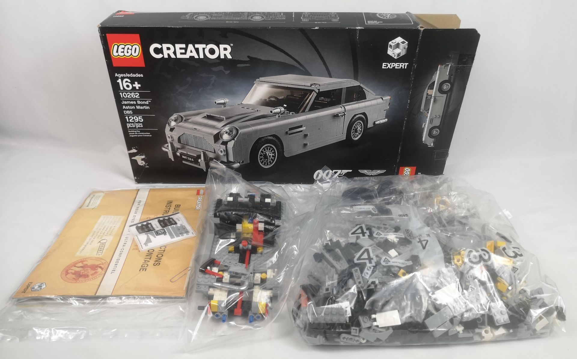 Lego creator 007 Aston Martin