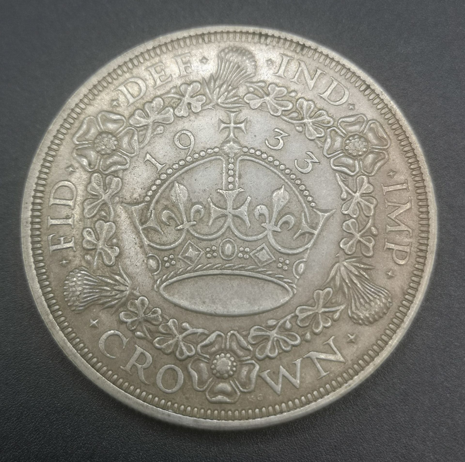 King George V 1933 wreath crown coin - Image 4 of 4